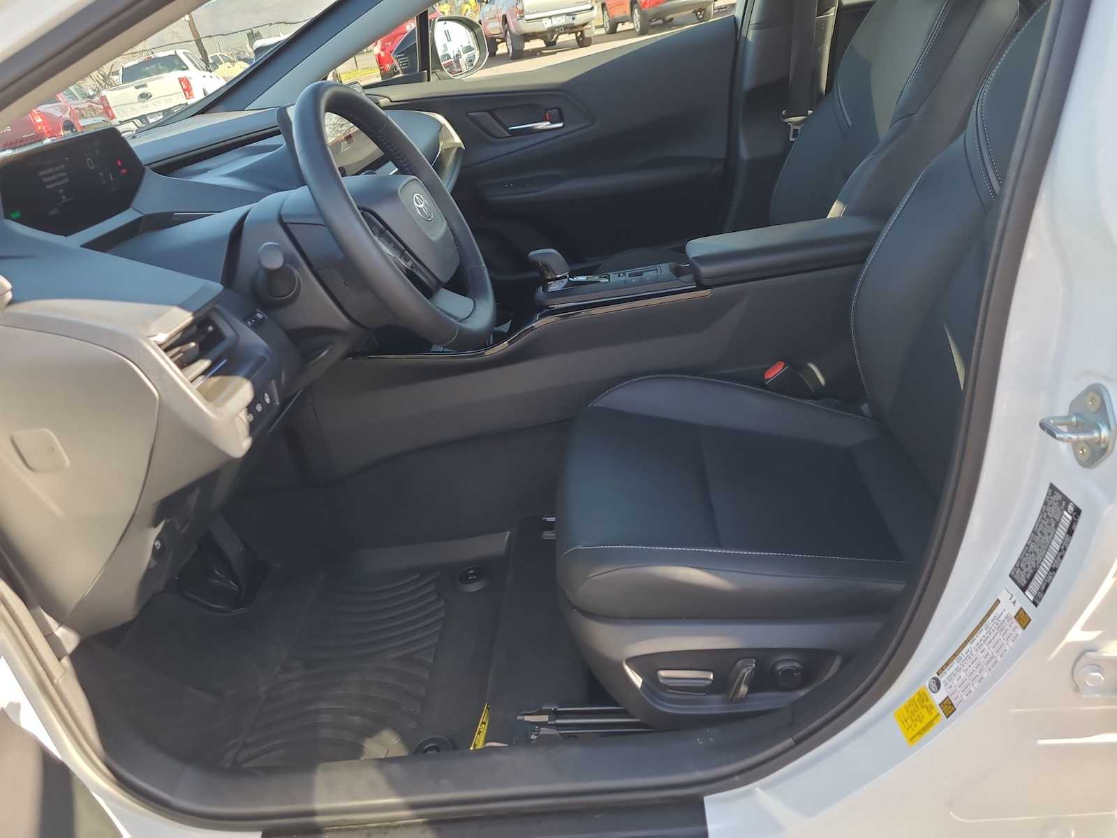 Thumbnail: 2025 Toyota Prius - 19