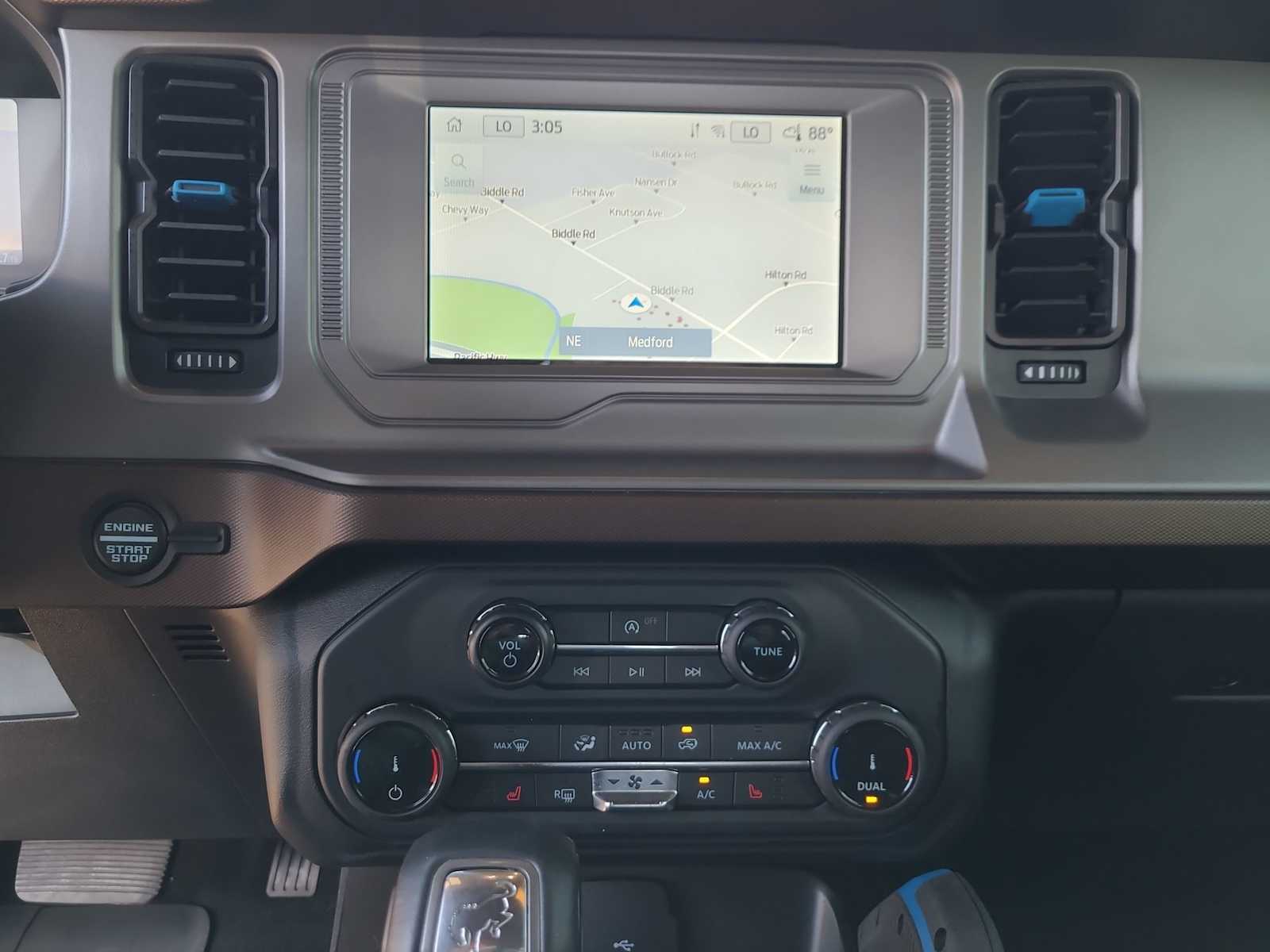 Thumbnail: 2022 Ford Bronco - 24