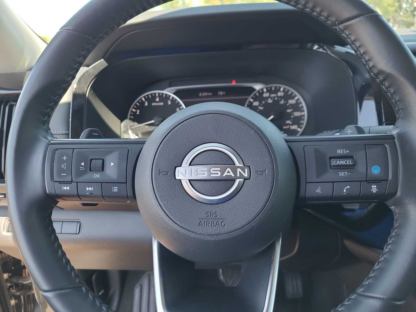 Thumbnail: 2024 Nissan Pathfinder - 23