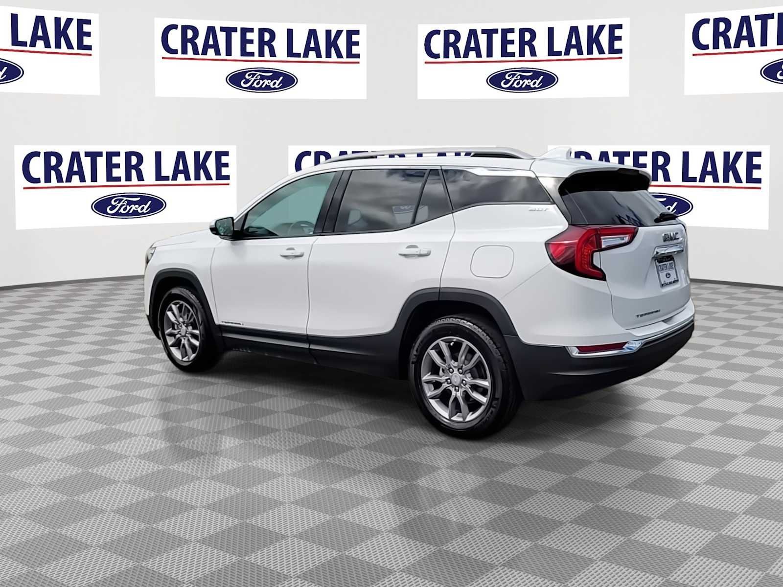 Thumbnail: 2024 GMC Terrain - 6