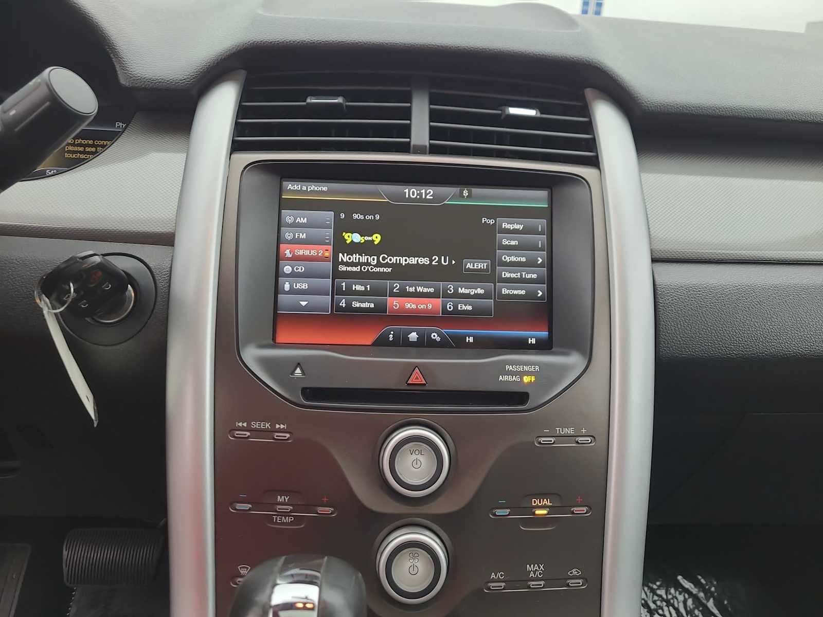 Thumbnail: 2013 Ford Edge - 24