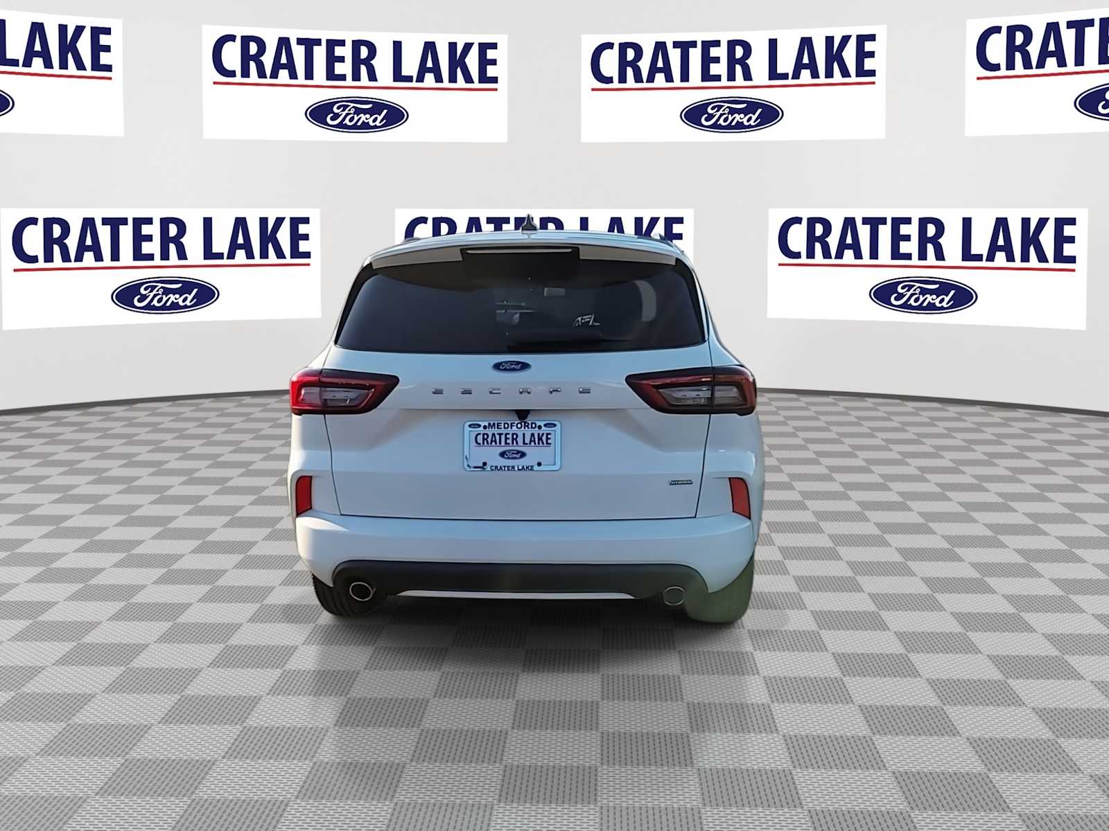 Thumbnail: 2023 Ford Escape - 7