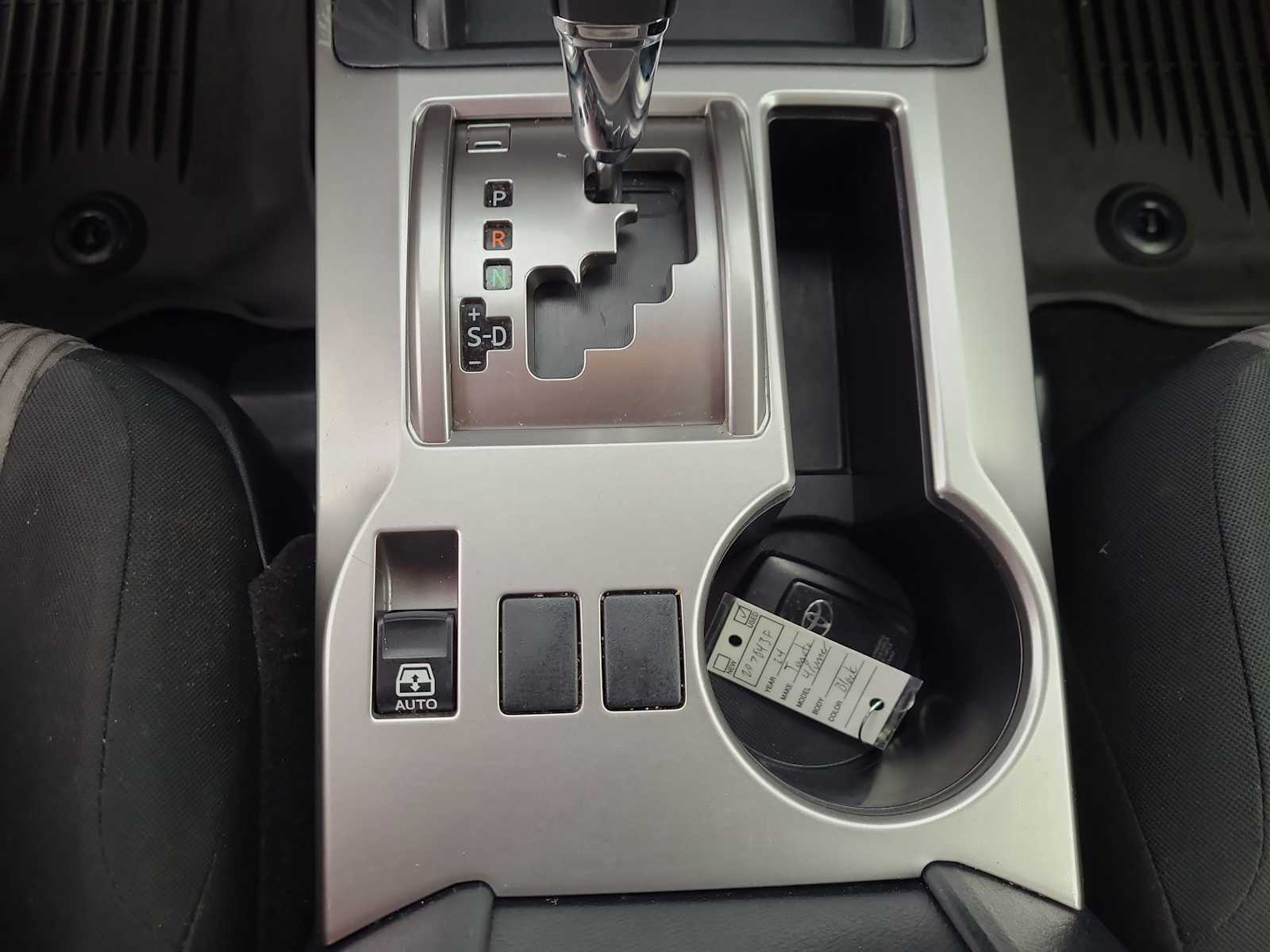 Thumbnail: 2024 Toyota 4Runner - 25