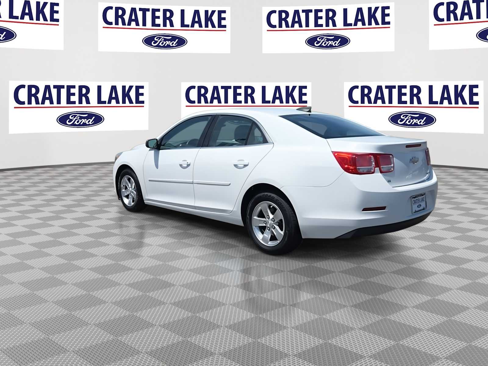 Thumbnail: 2015 Chevrolet Malibu - 6