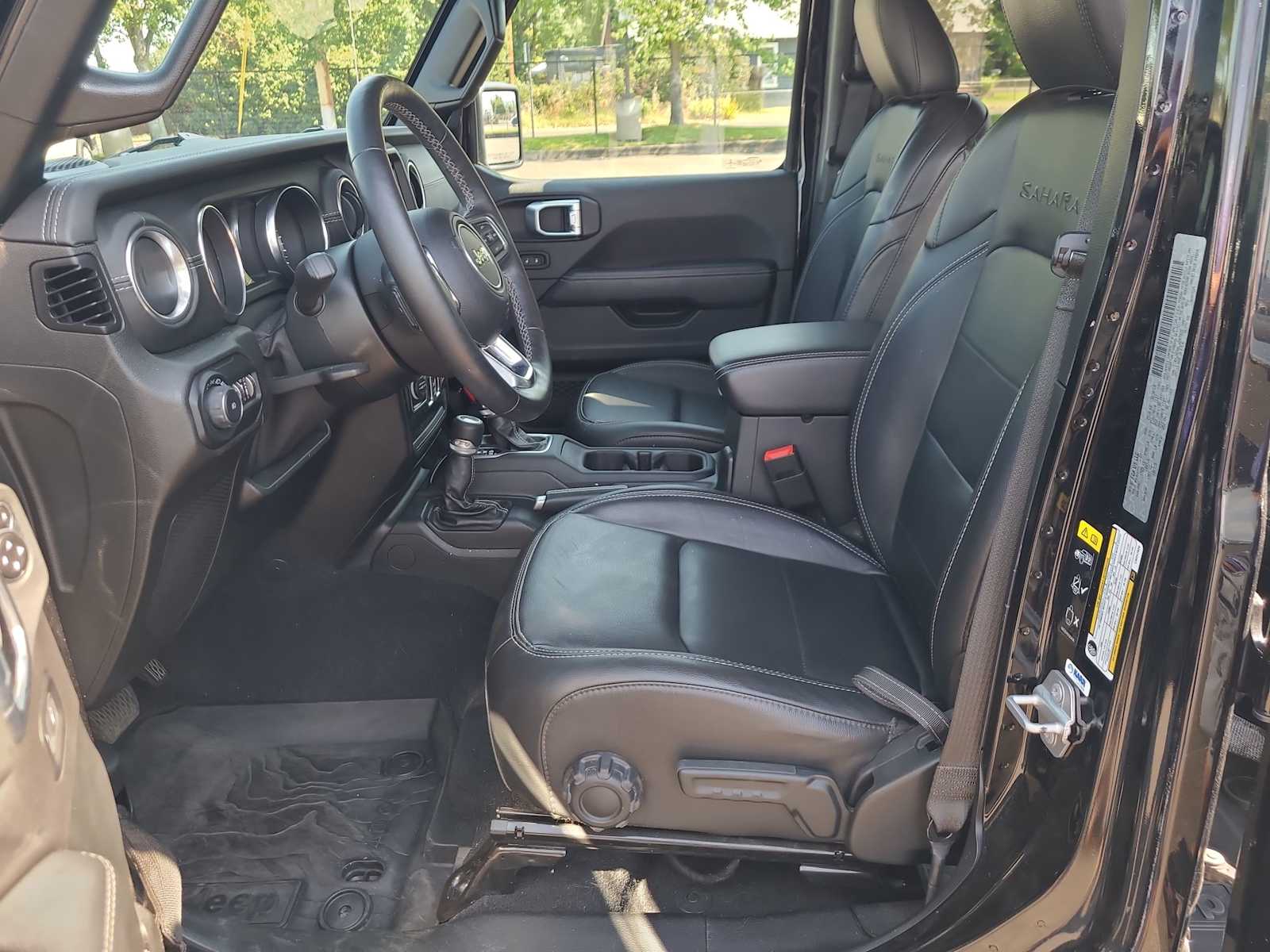 Thumbnail: 2020 Jeep Wrangler - 19