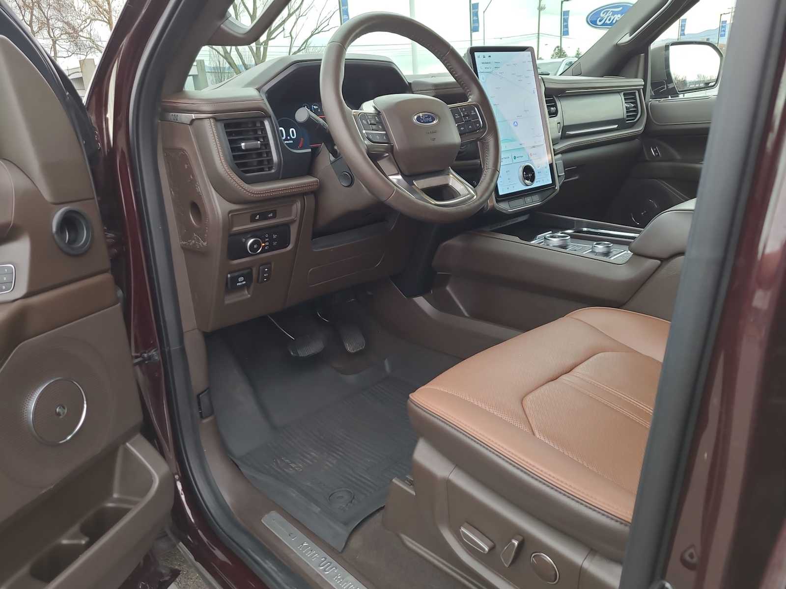 Thumbnail: 2023 Ford Expedition - 10