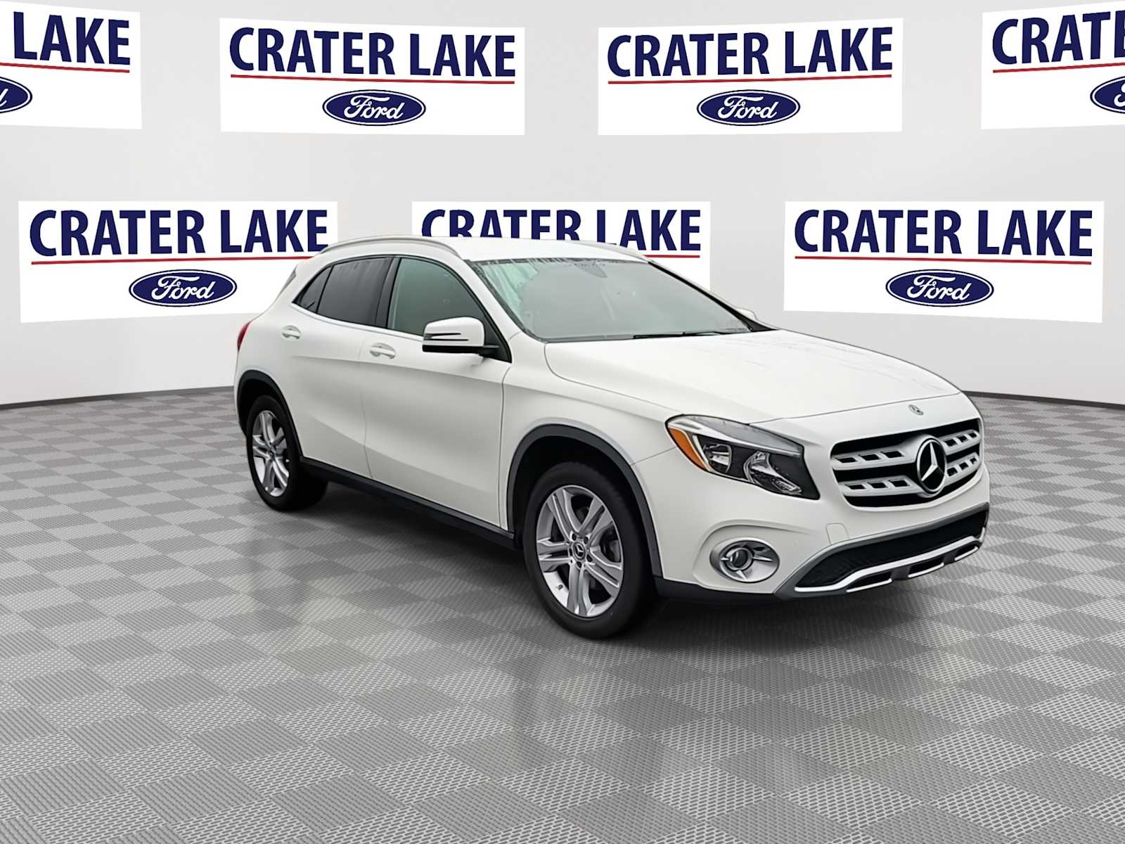 Thumbnail: 2019 Mercedes-Benz GLA - 2