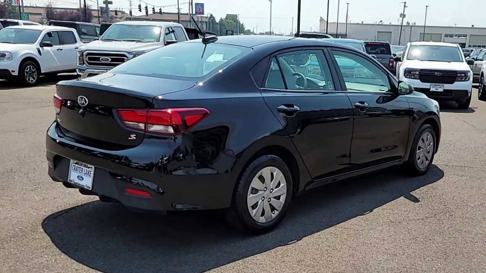 Thumbnail: 2020 Kia Rio - 8