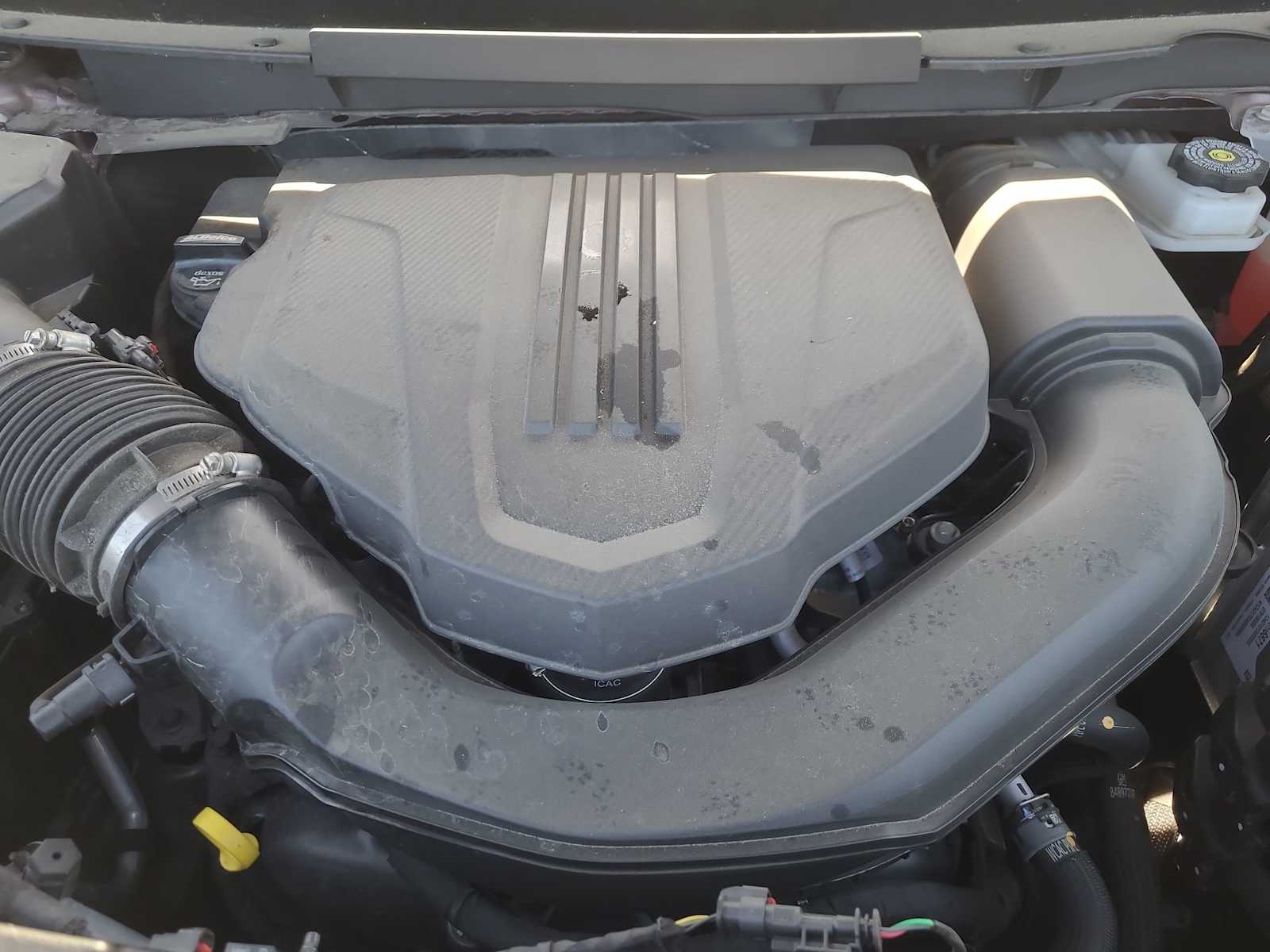 Thumbnail: 2025 GMC Acadia - 17