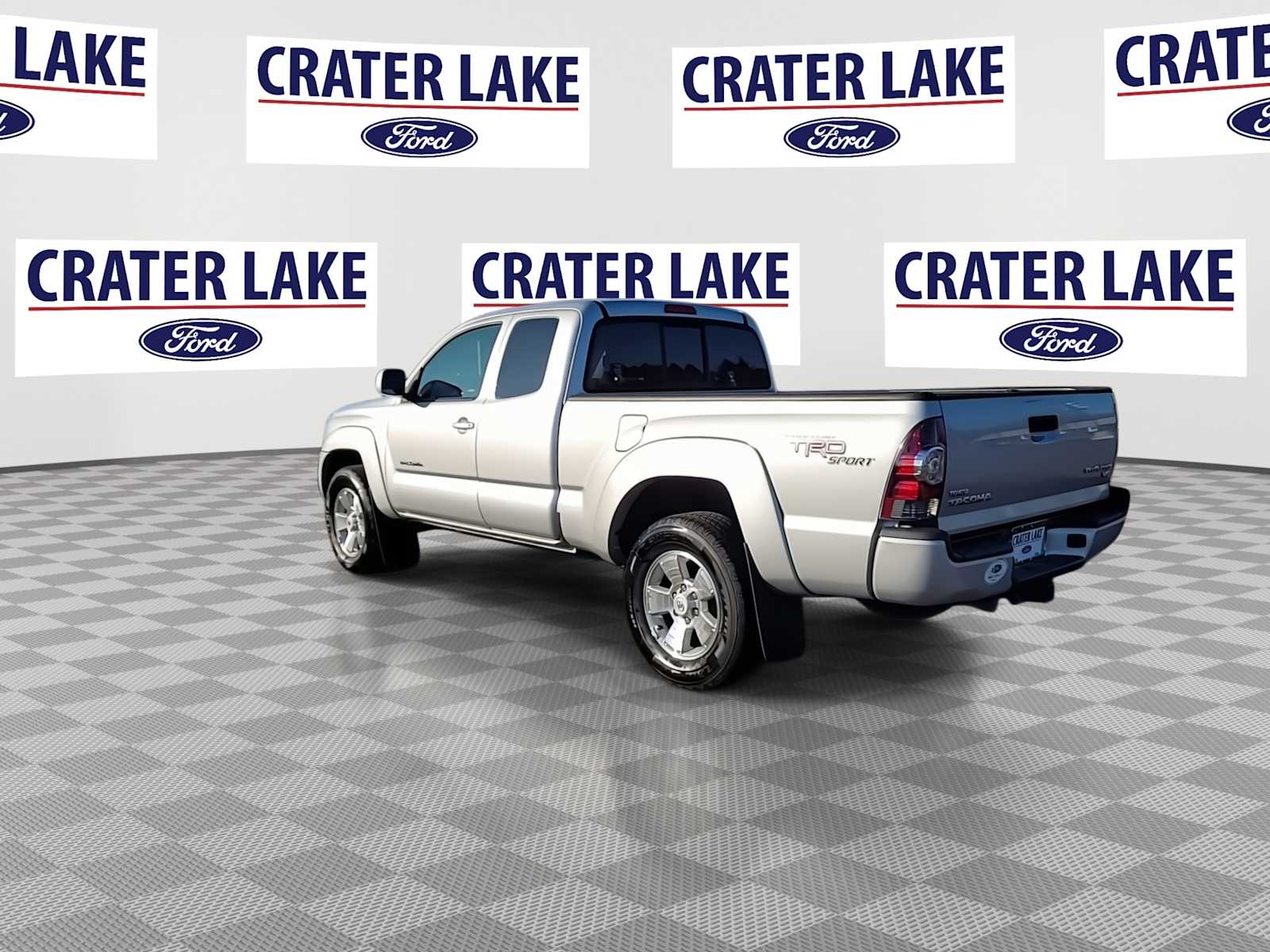 Thumbnail: 2011 Toyota Tacoma - 6