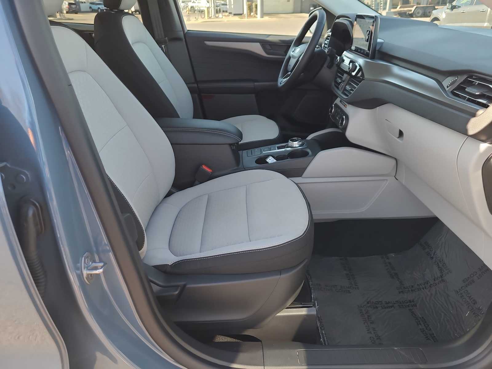 Thumbnail: 2024 Ford Escape - 22