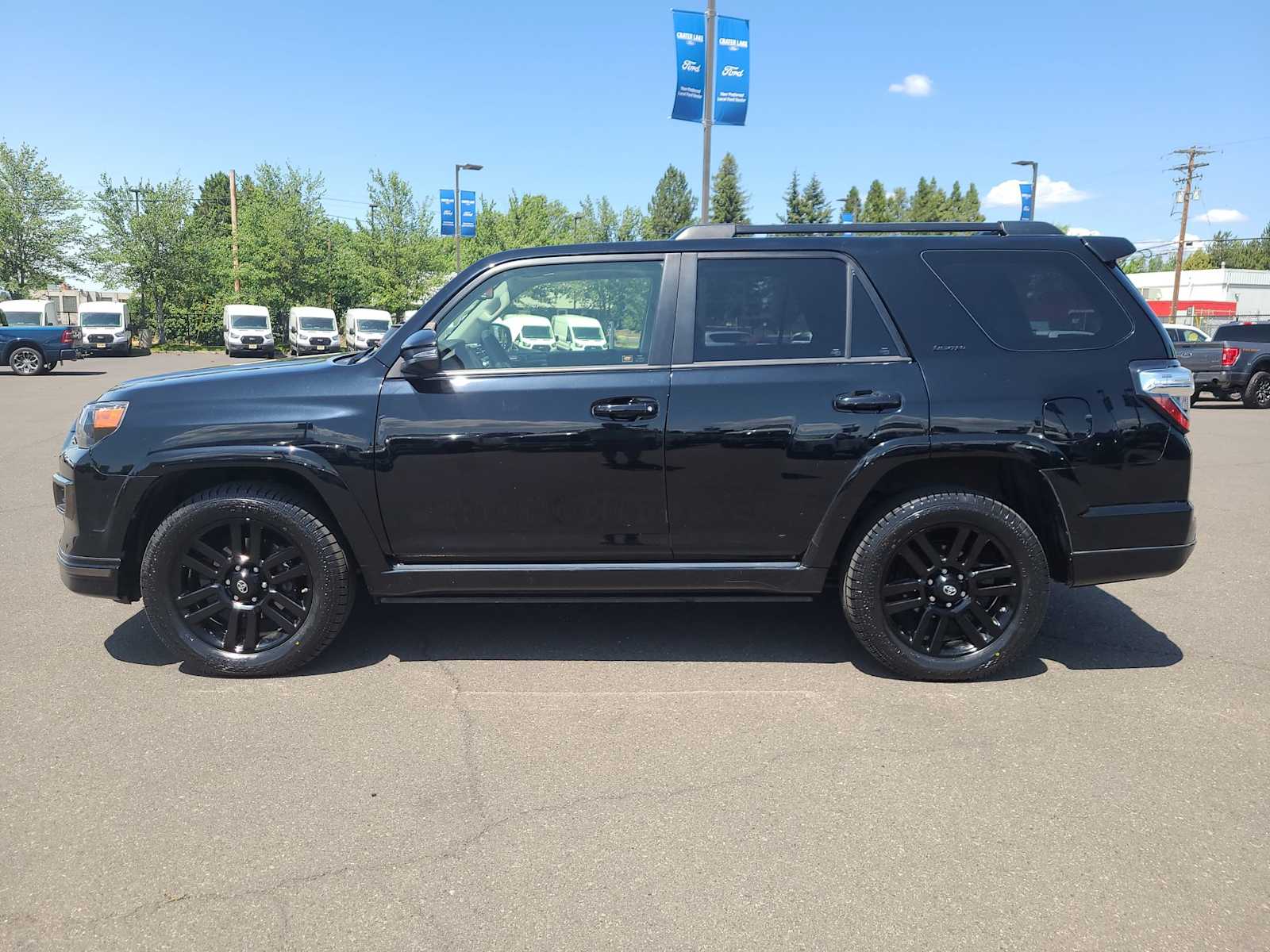 2019 Toyota 4Runner Nightshade 11