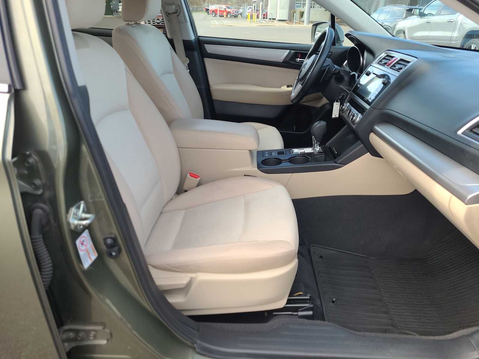 Thumbnail: 2015 Subaru Outback - 22