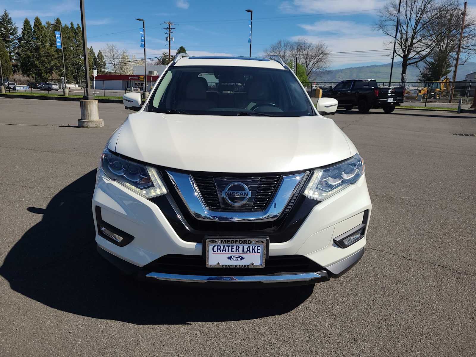 Thumbnail: 2017 Nissan Rogue - 14