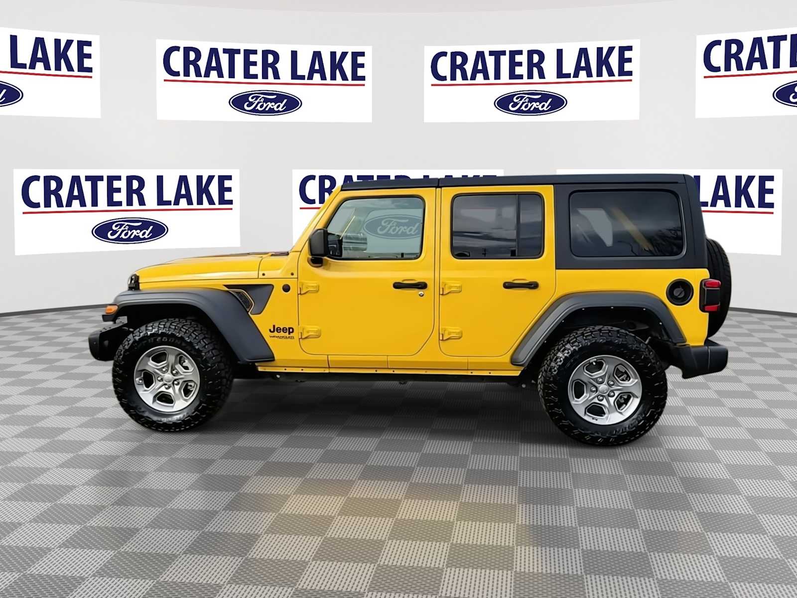 Thumbnail: 2021 Jeep Wrangler - 5