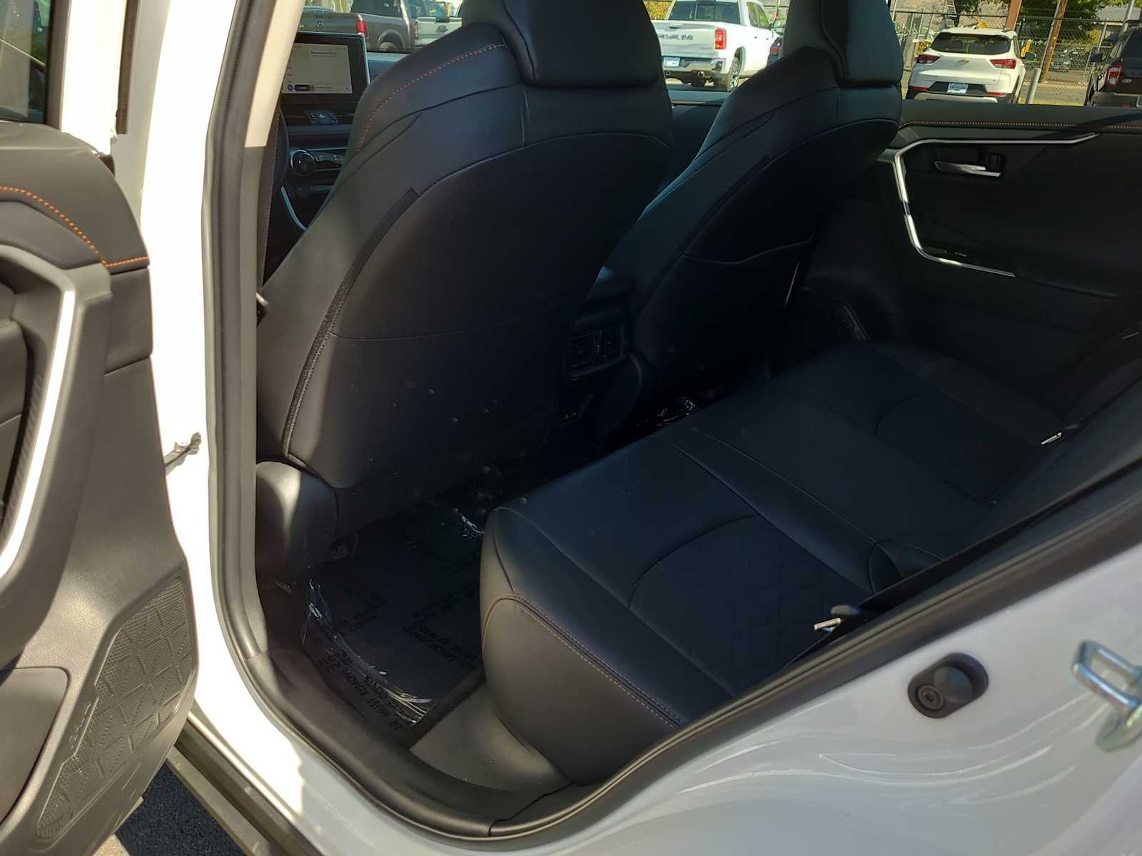 Thumbnail: 2024 Toyota RAV4 - 20