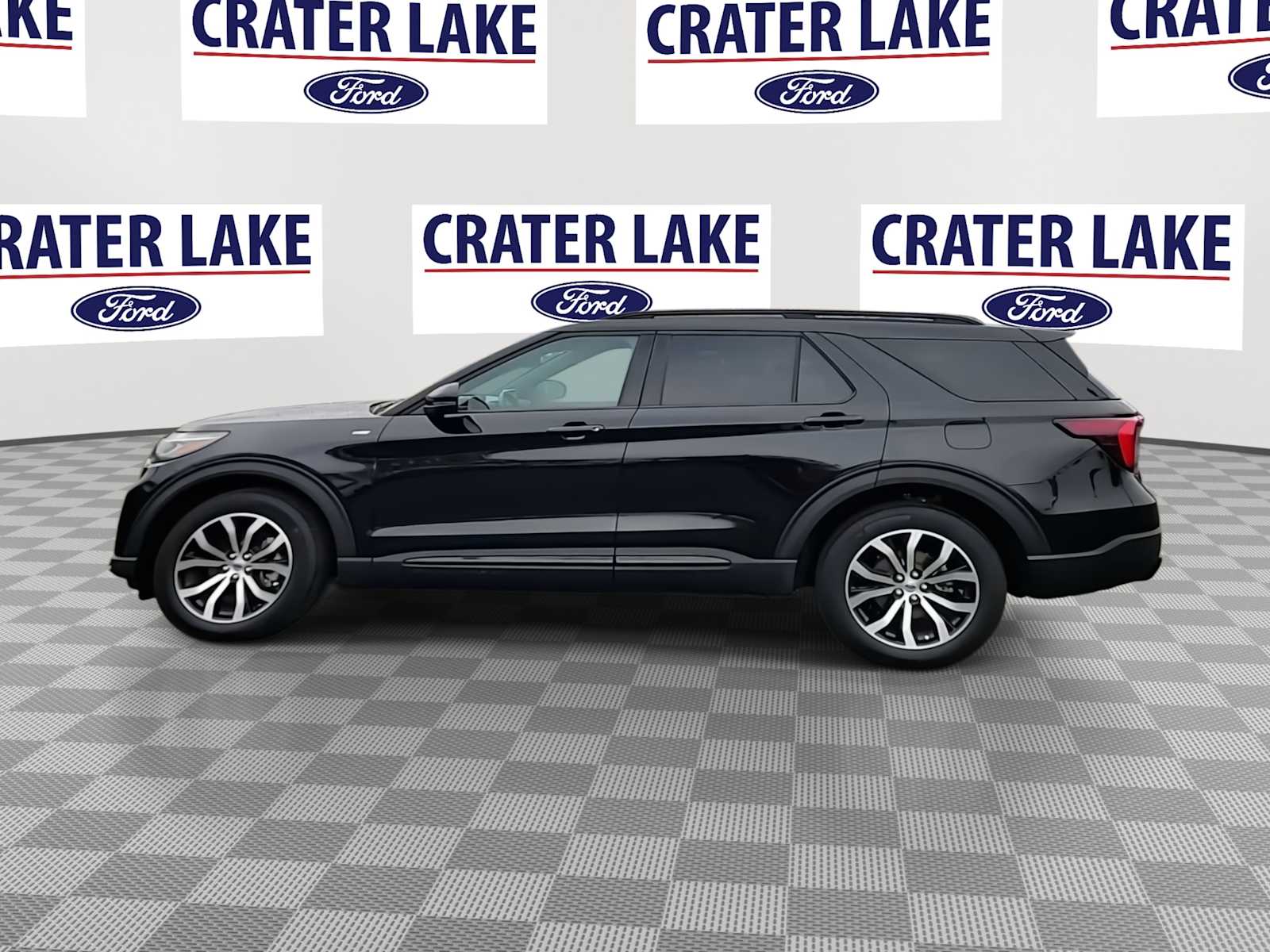 Thumbnail: 2025 Ford Explorer - 5