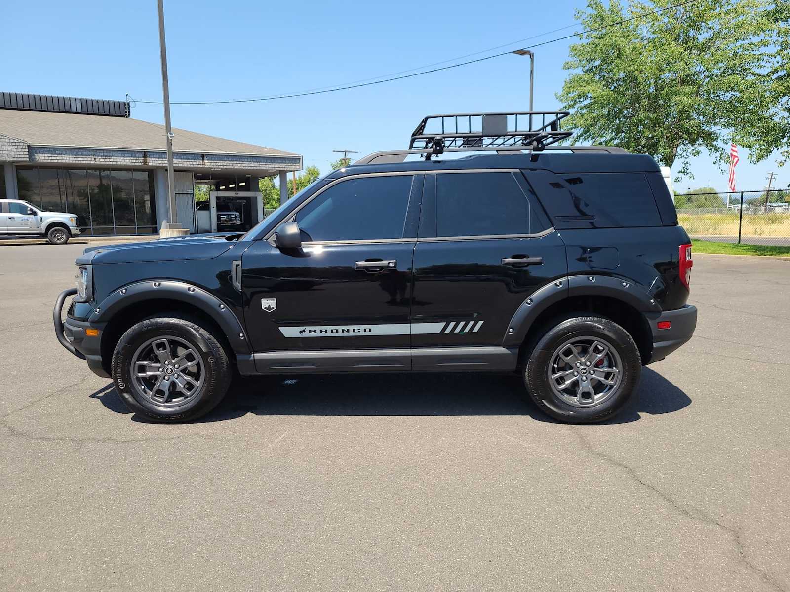 Thumbnail: 2021 Ford Bronco Sport - 11