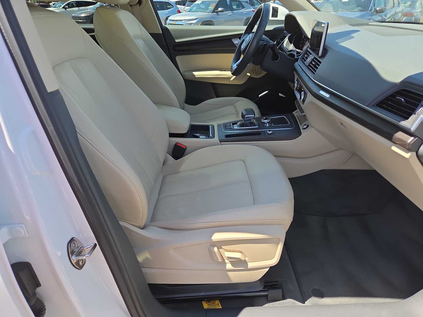 Thumbnail: 2018 Audi Q5 - 22