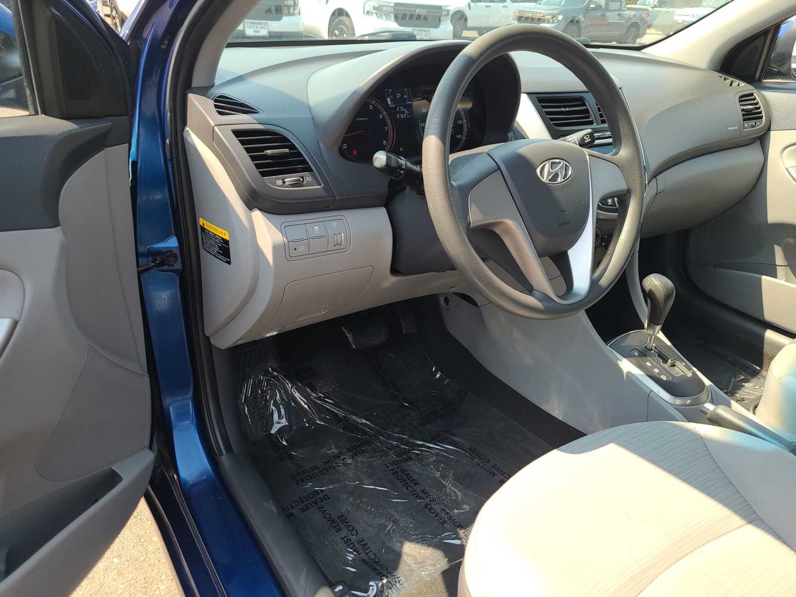 Thumbnail: 2016 Hyundai Accent - 10