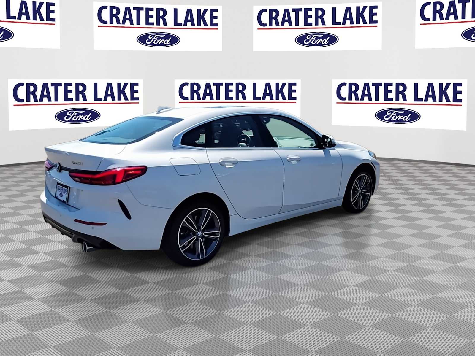 Thumbnail: 2024 BMW 2 Series - 8