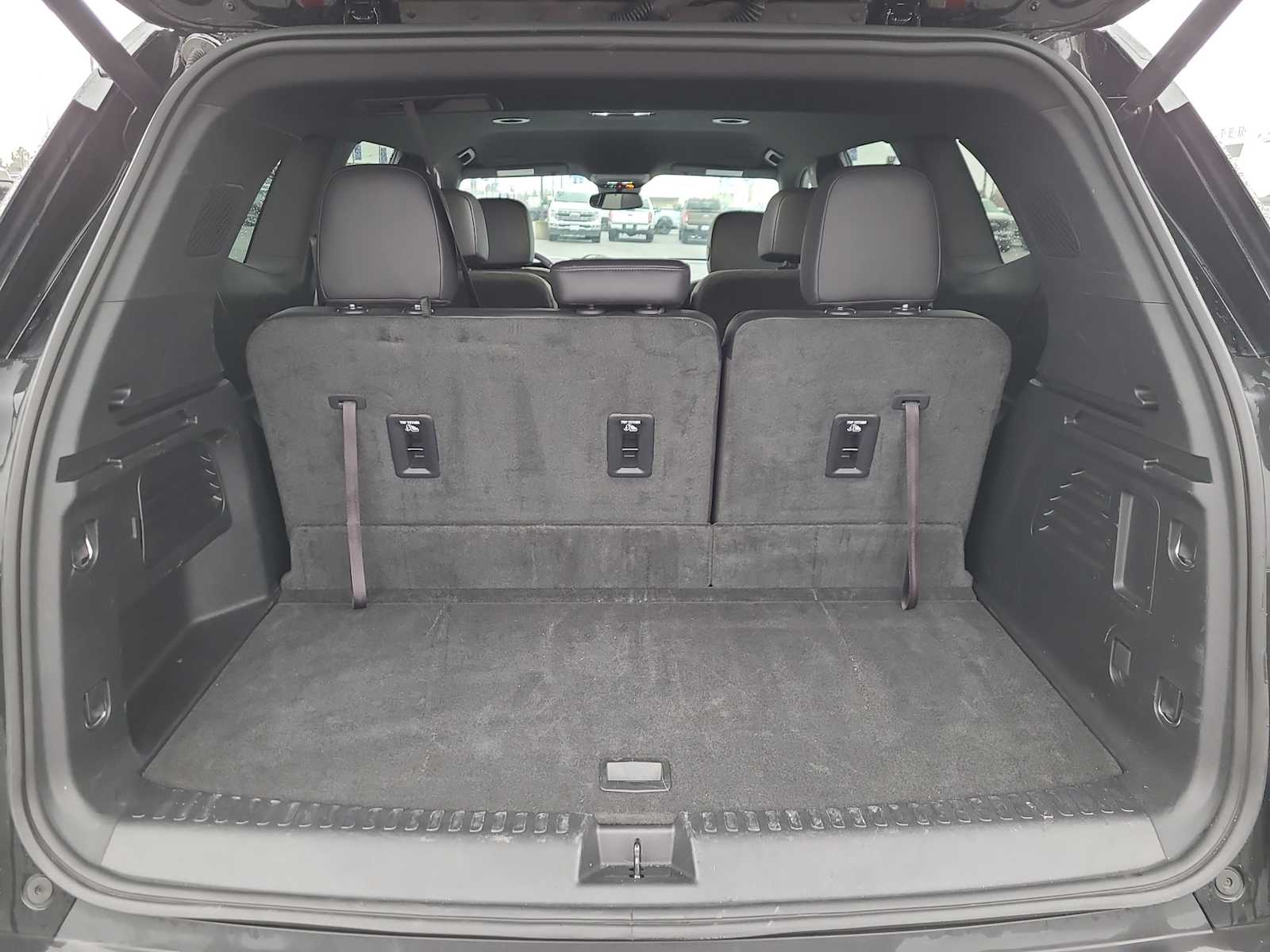 Thumbnail: 2024 GMC Acadia - 27