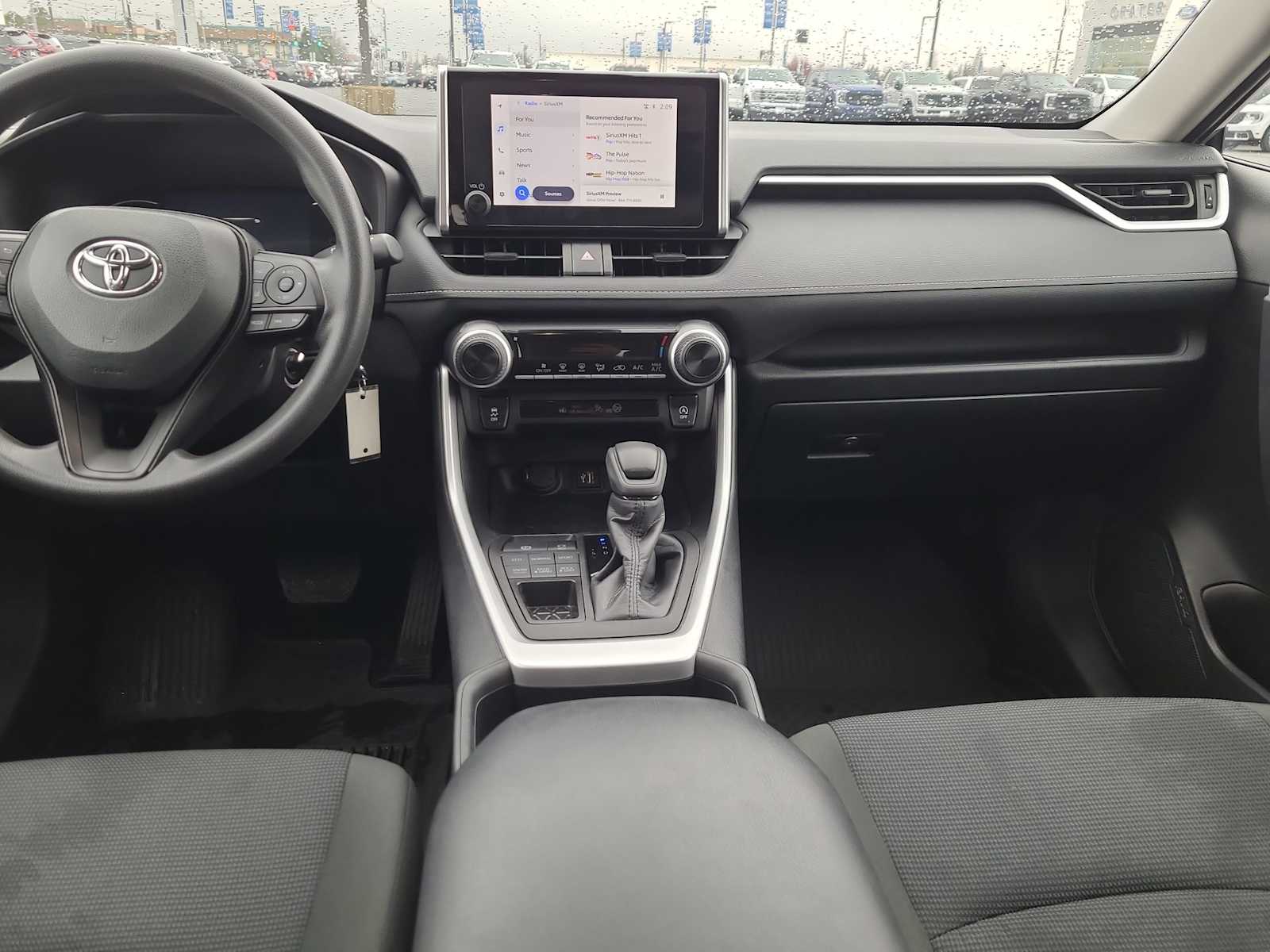 Thumbnail: 2024 Toyota RAV4 - 18