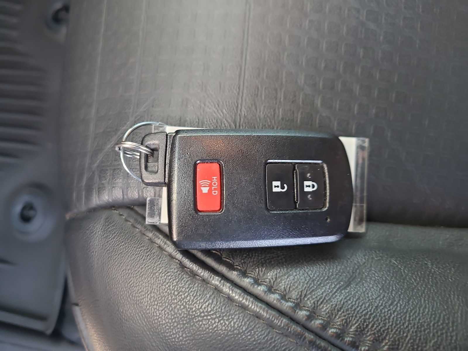 Thumbnail: 2021 Toyota Tacoma - 28