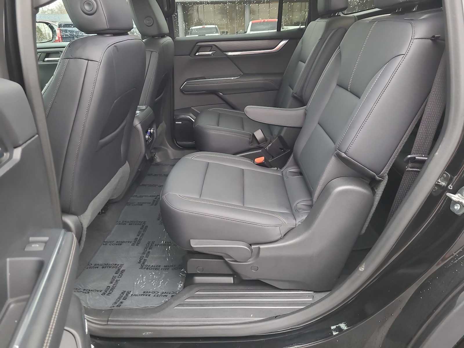 Thumbnail: 2024 GMC Acadia - 21