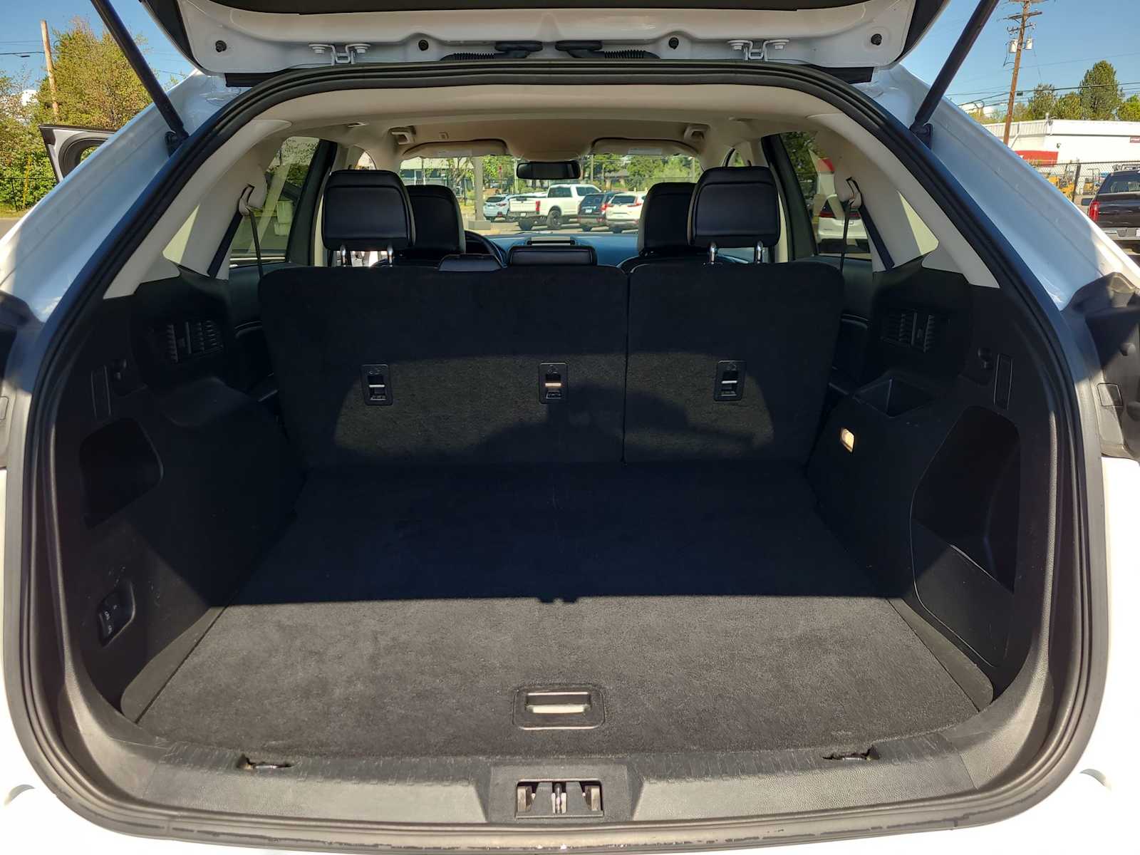 Thumbnail: 2024 Ford Edge - 27