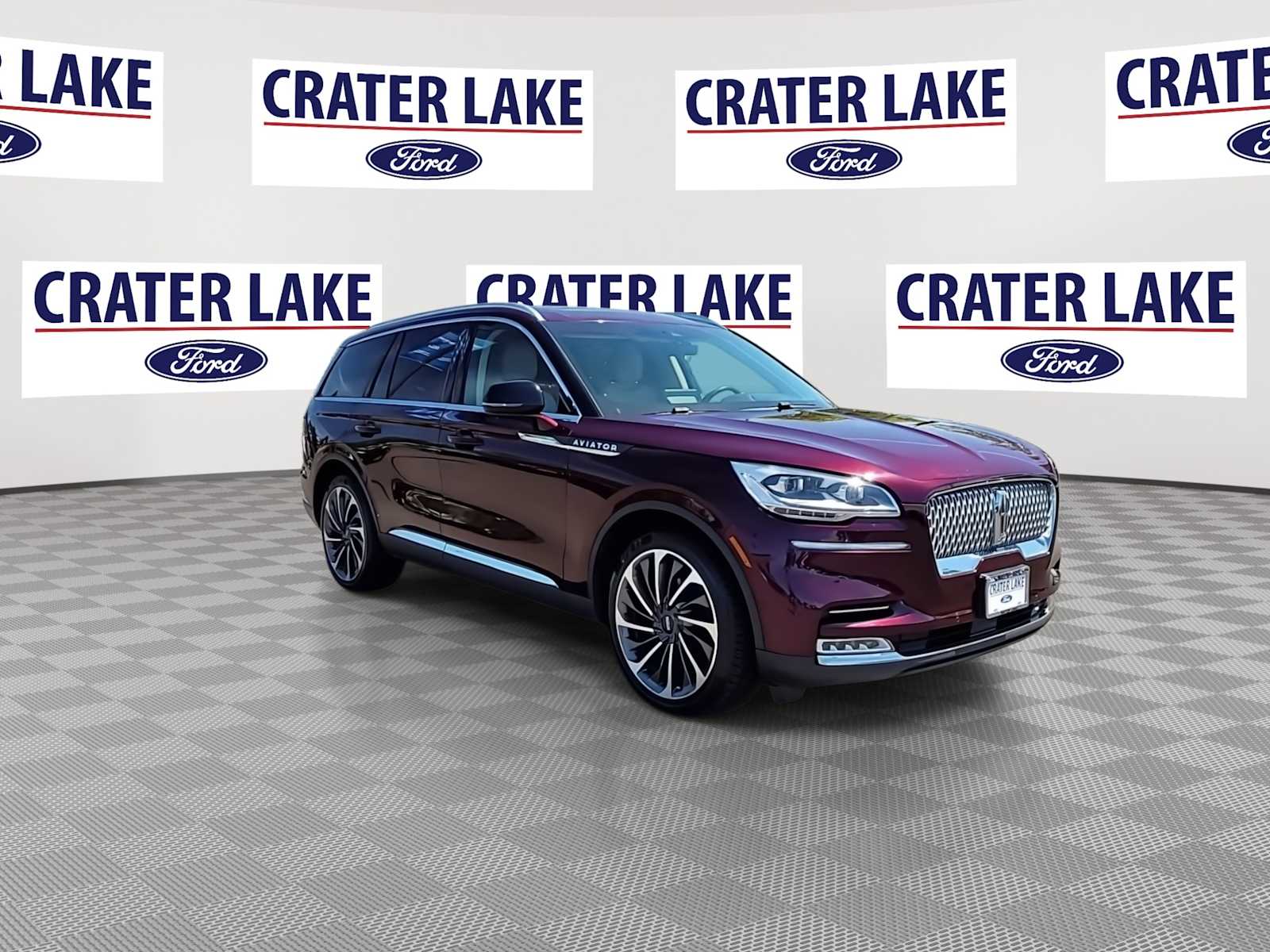 Thumbnail: 2020 Lincoln Aviator - 2