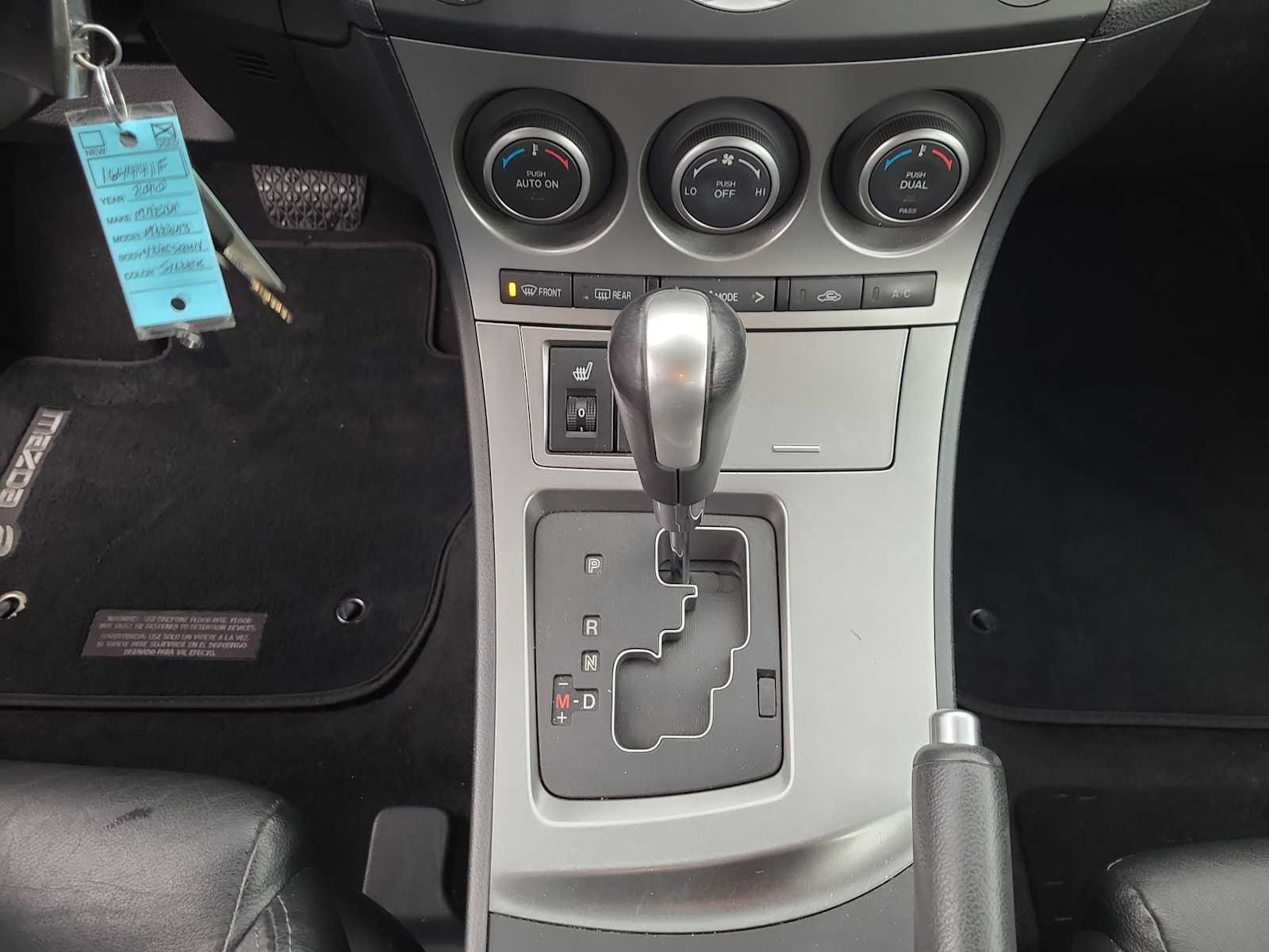 Thumbnail: 2010 Mazda Mazda3 - 25