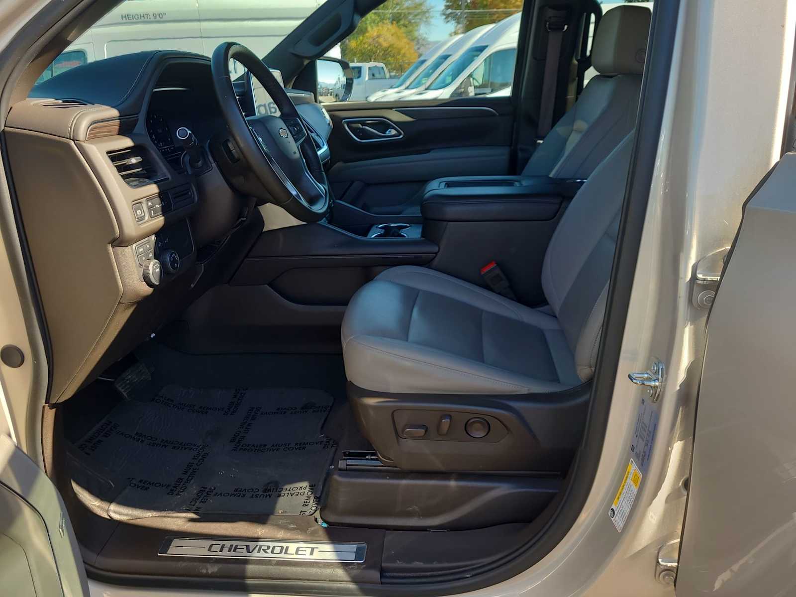 Thumbnail: 2024 Chevrolet Tahoe - 19