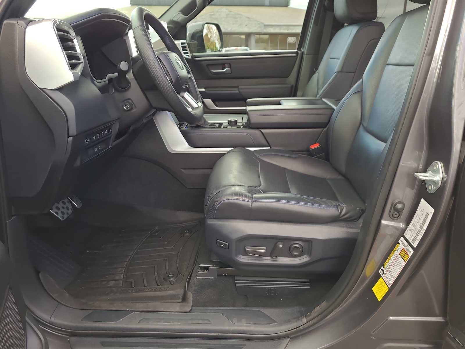 Thumbnail: 2025 Toyota Tundra - 19