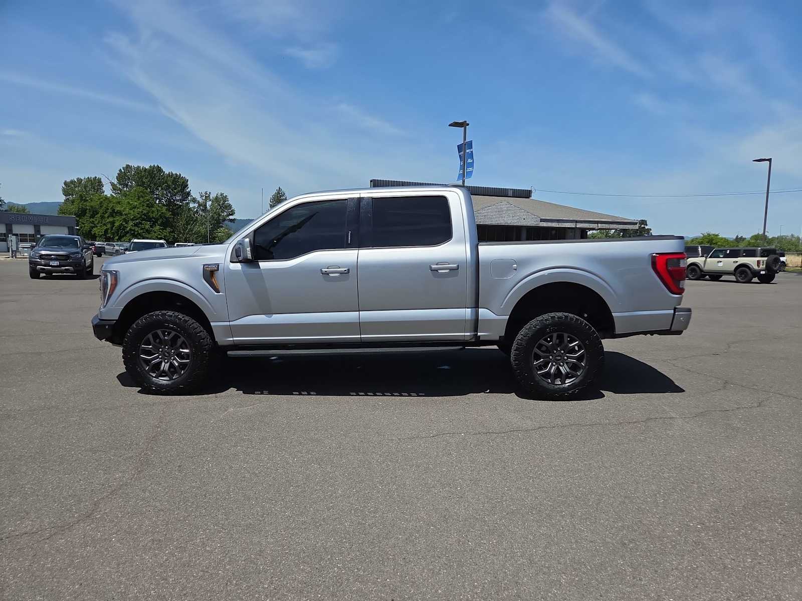 Thumbnail: 2022 Ford F-150 - 11