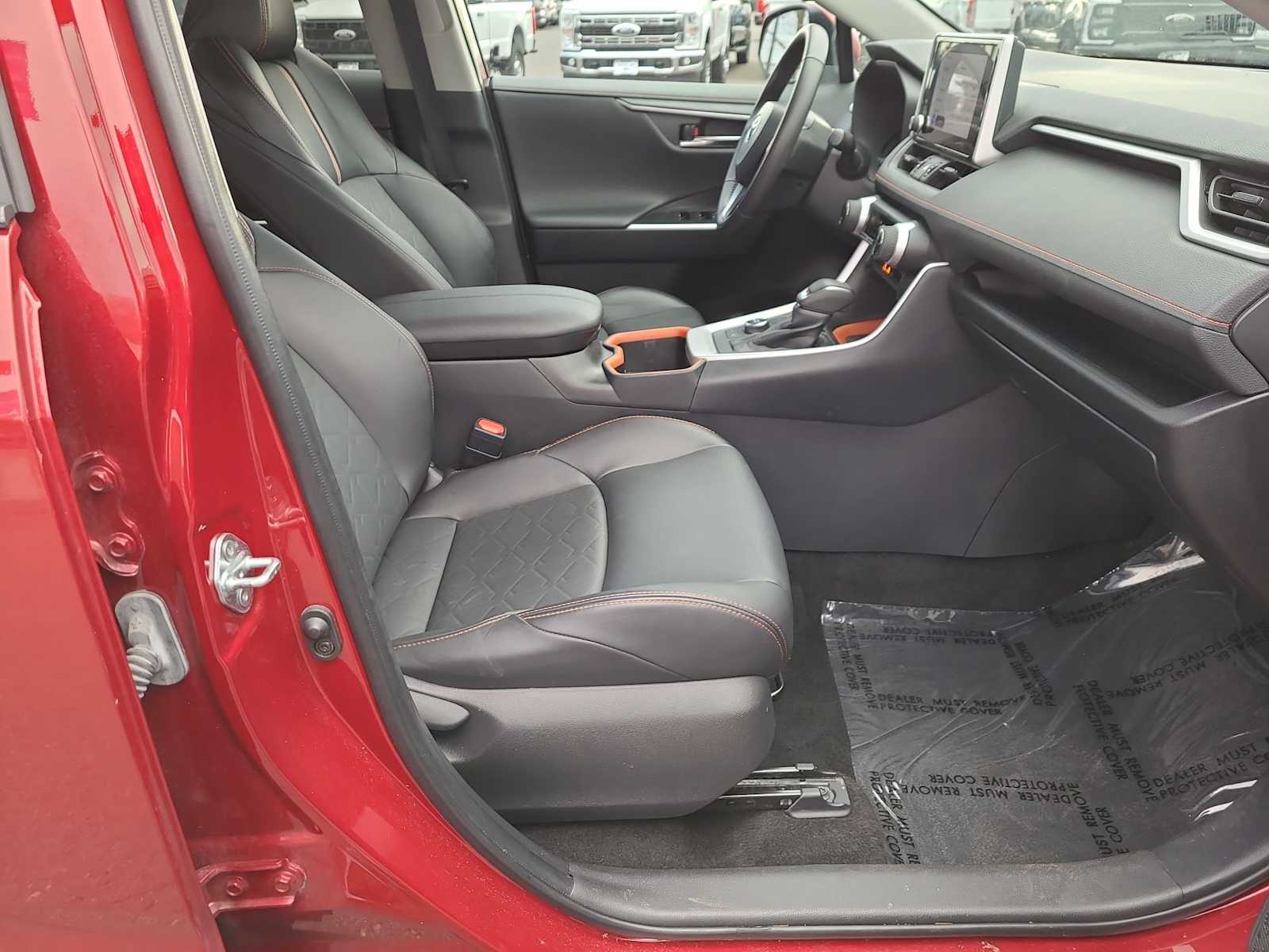 Thumbnail: 2024 Toyota RAV4 - 22