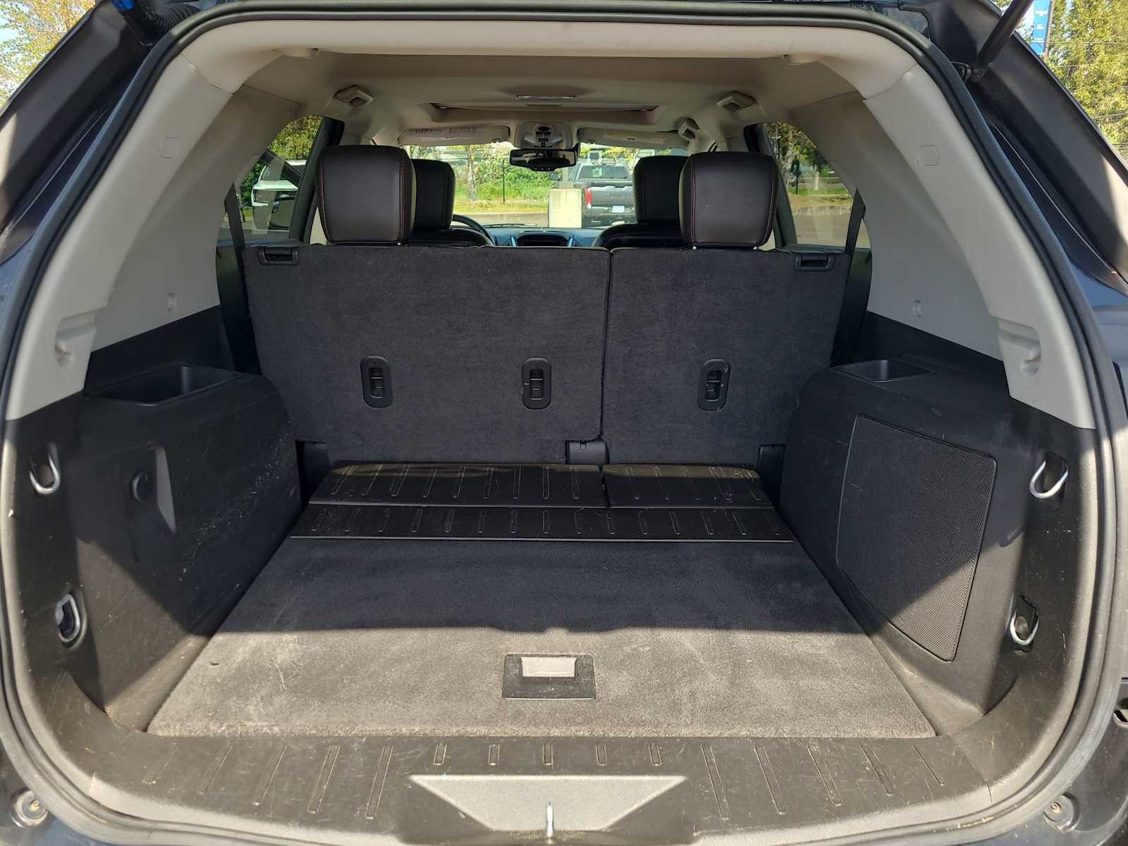 Thumbnail: 2013 Chevrolet Equinox - 27