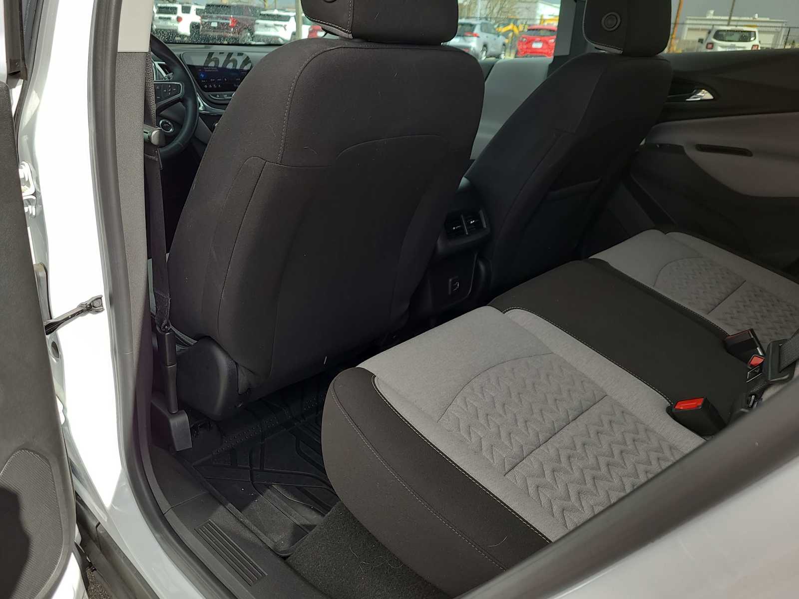 Thumbnail: 2023 Chevrolet Equinox - 20