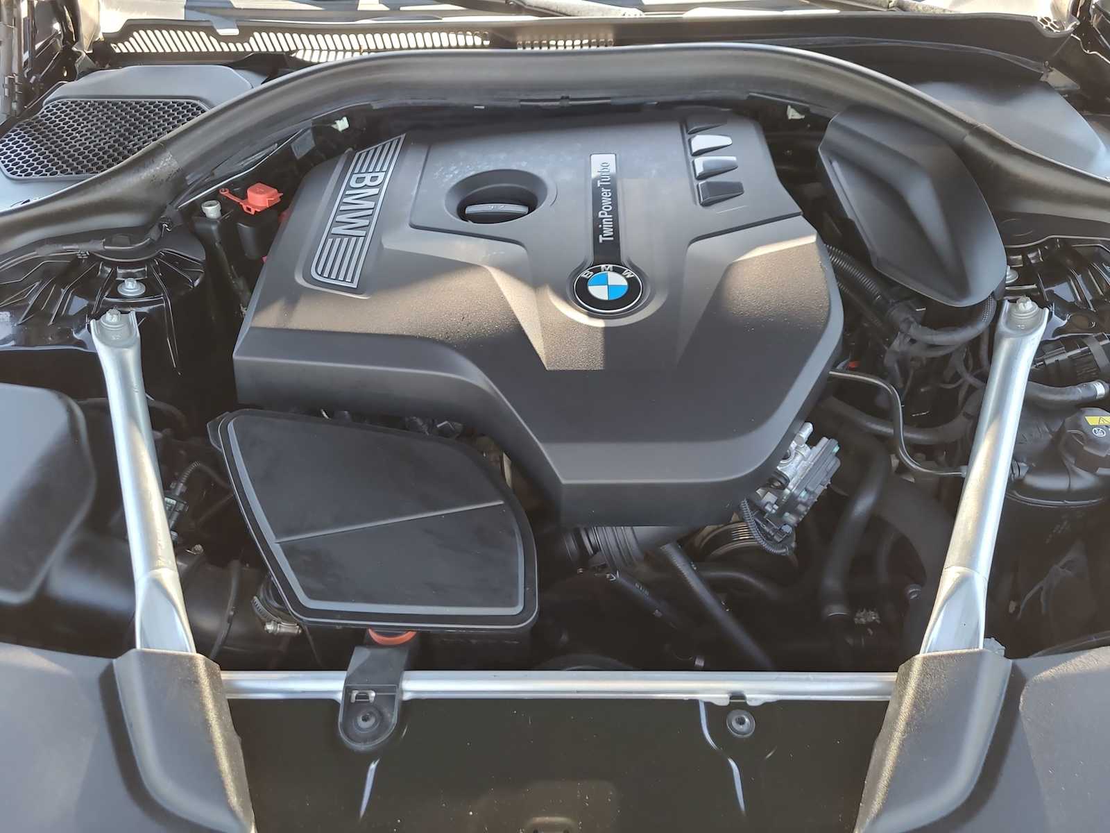 Thumbnail: 2019 BMW 5 Series - 17