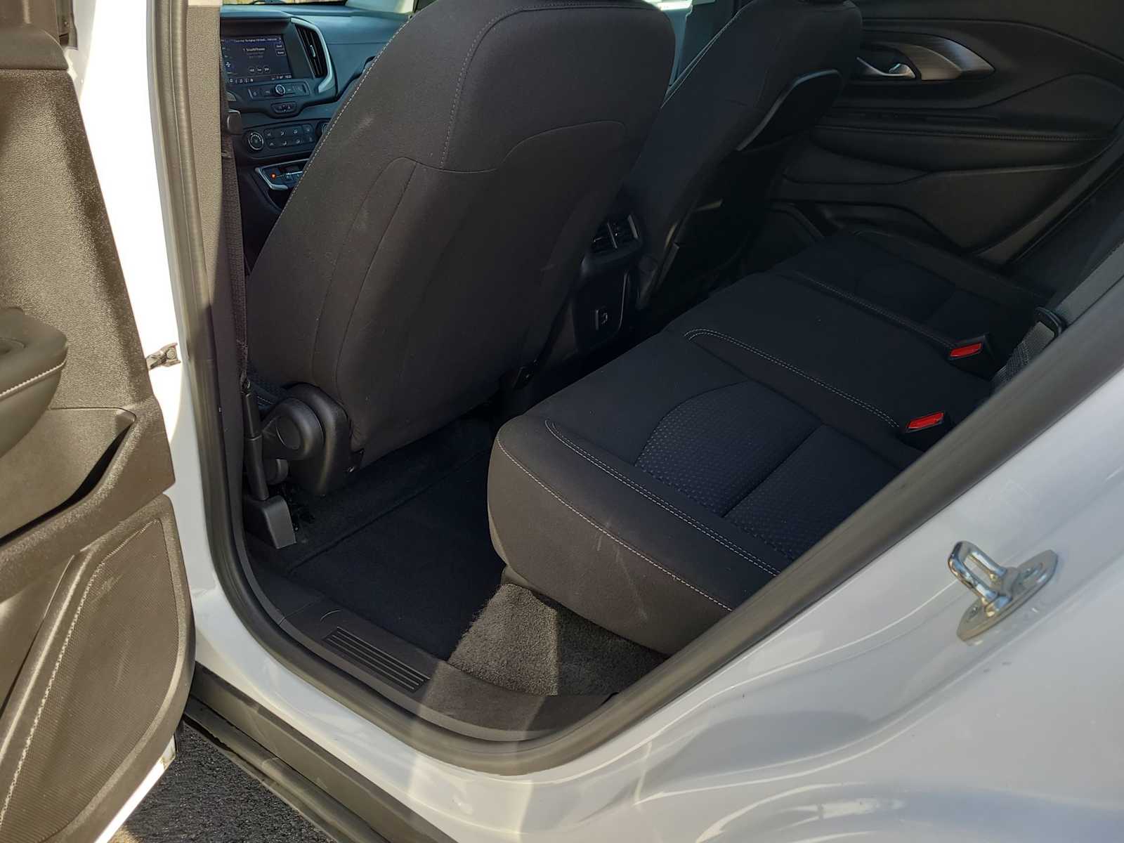 Thumbnail: 2024 GMC Terrain - 20