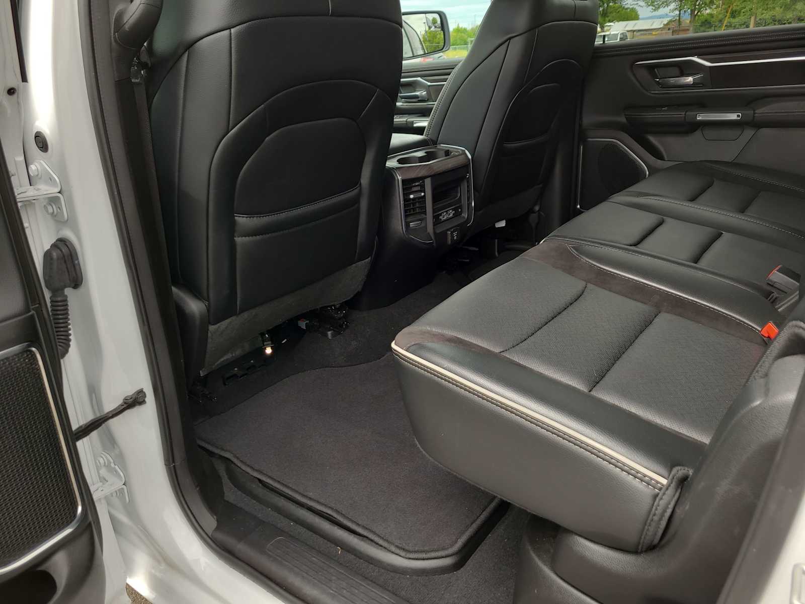 Thumbnail: 2025 RAM 1500 - 20