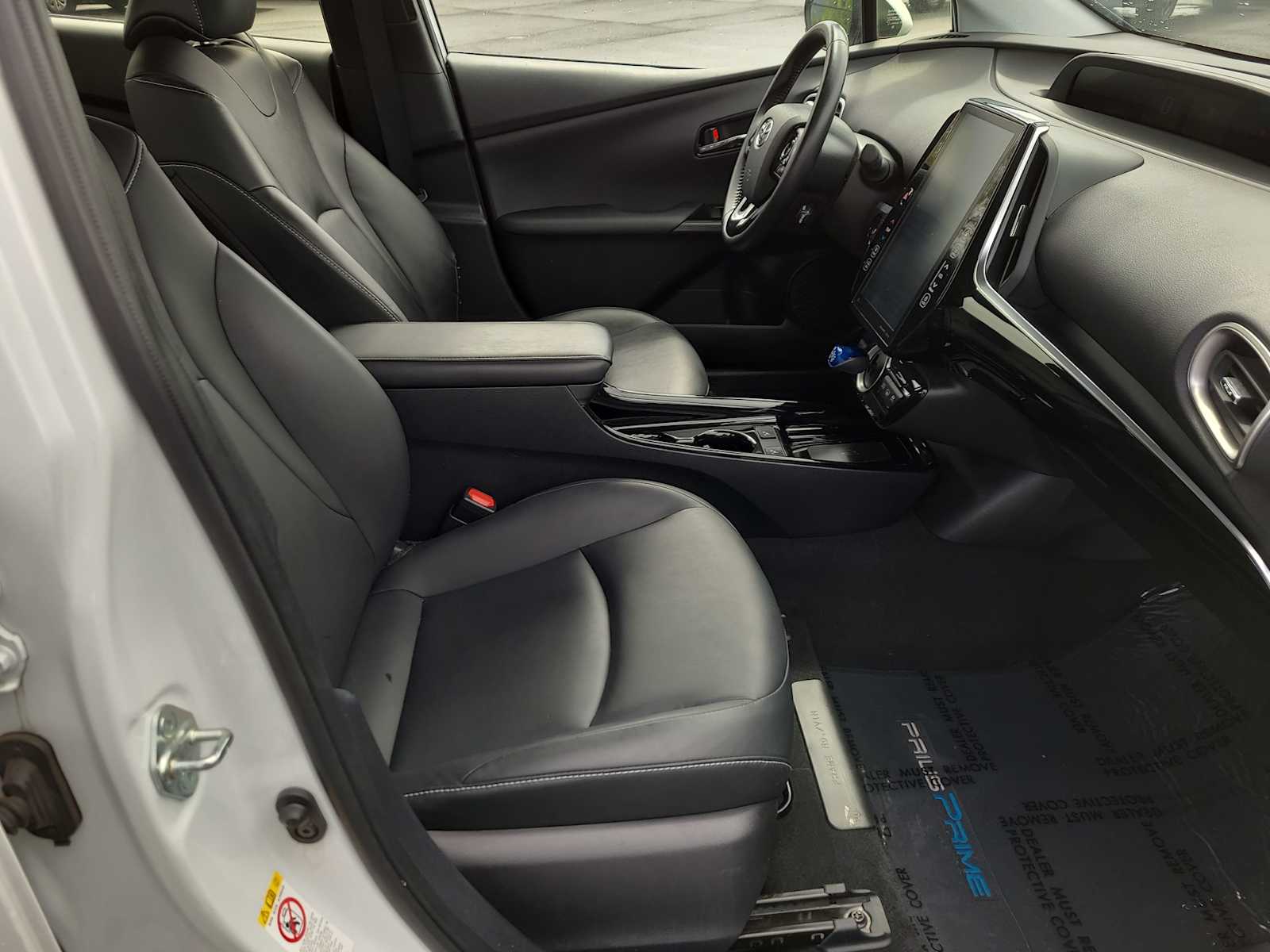 Thumbnail: 2021 Toyota Prius Prime - 22