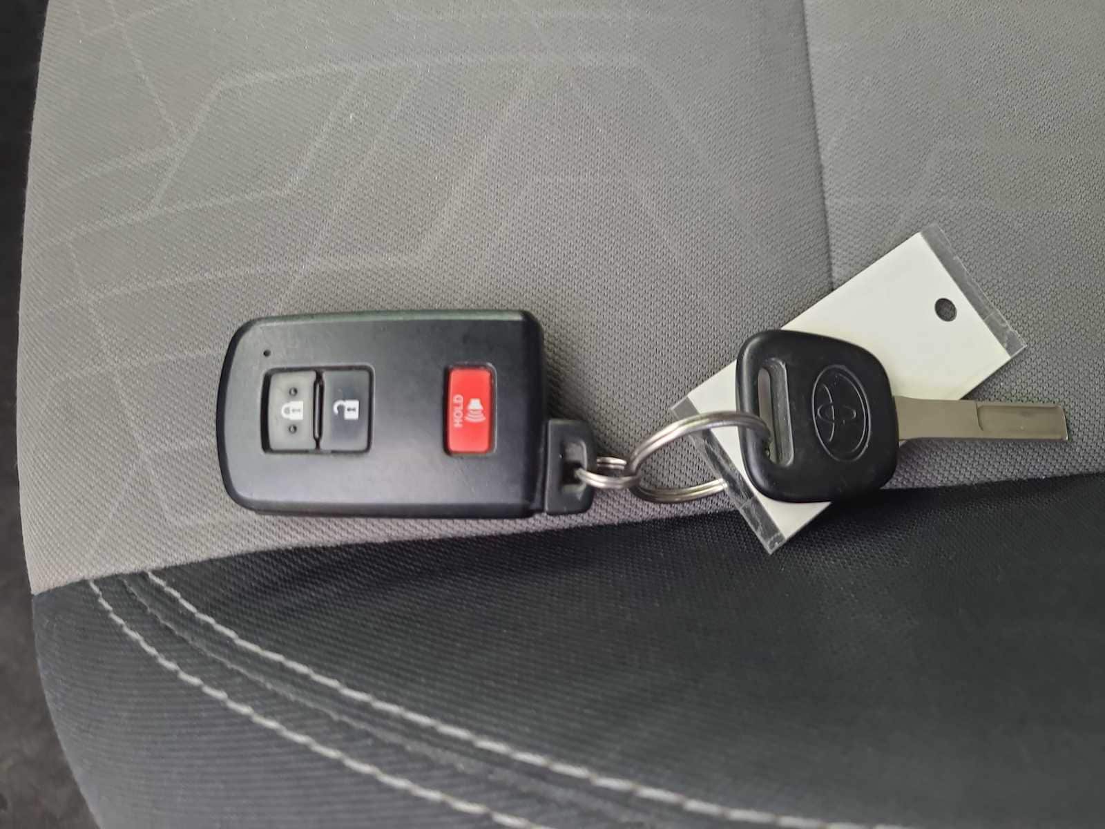 Thumbnail: 2022 Toyota Tacoma - 28