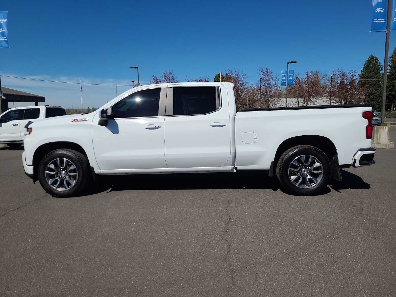 Thumbnail: 2022 Chevrolet Silverado 1500 - 11