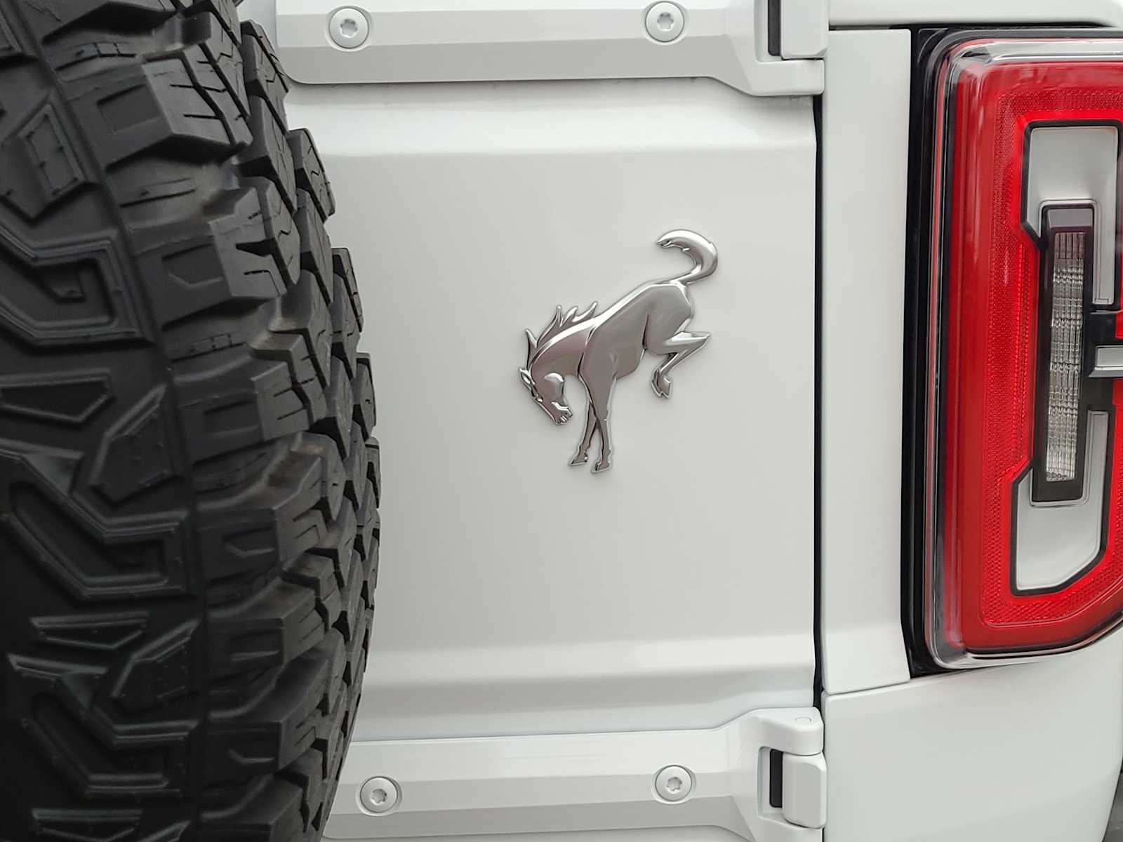 Thumbnail: 2024 Ford Bronco - 15