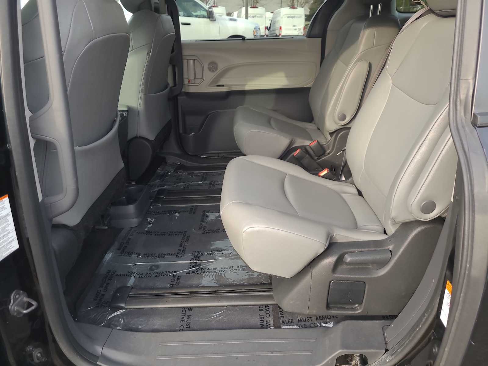 Thumbnail: 2024 Toyota Sienna - 21