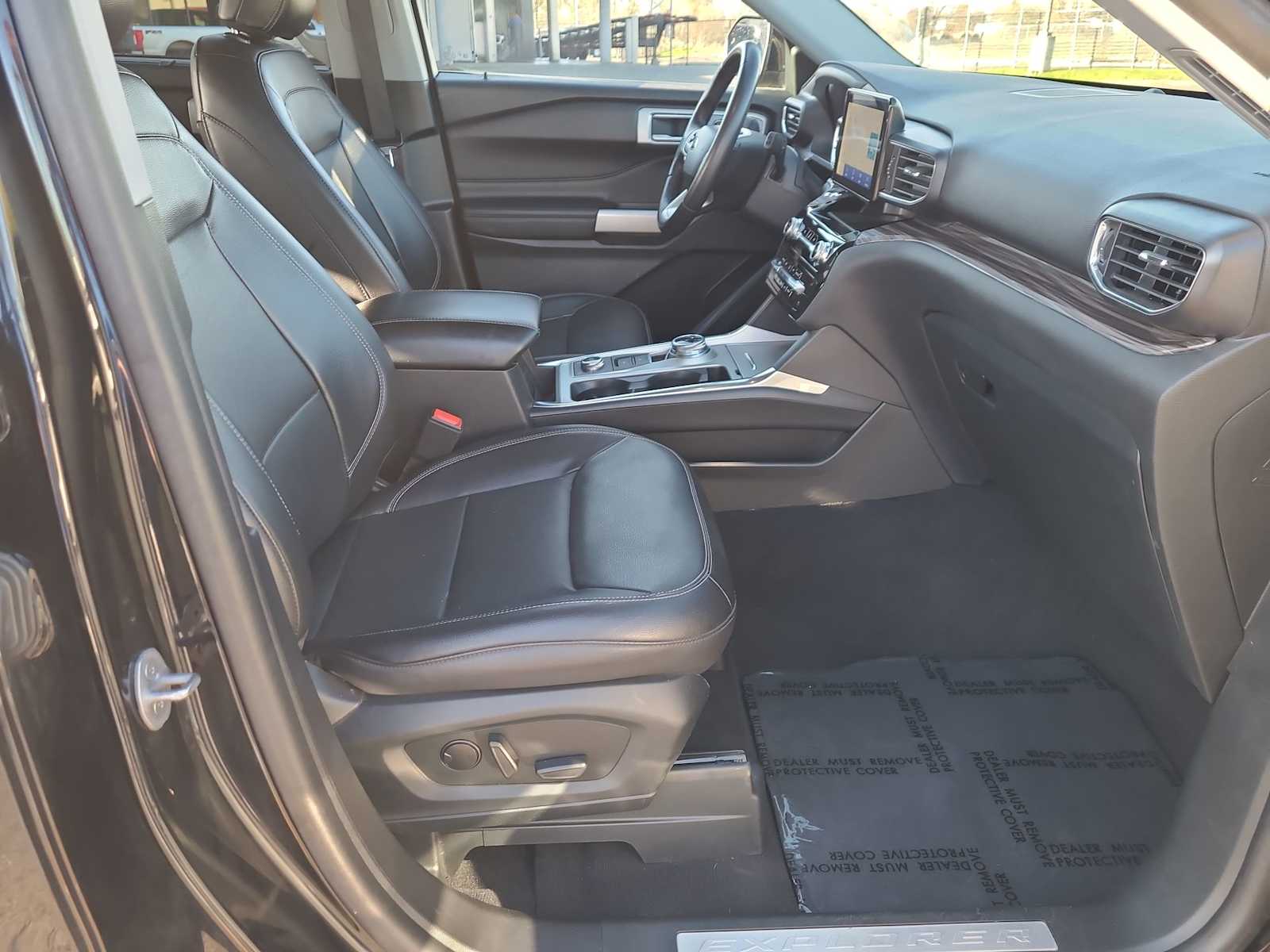 Thumbnail: 2023 Ford Explorer - 22