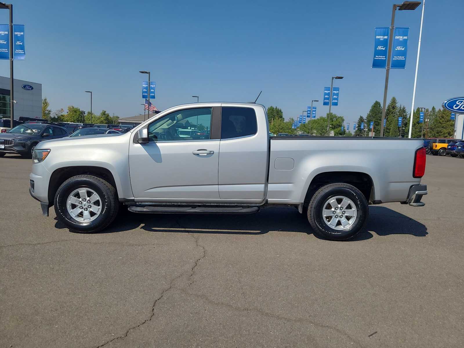 Thumbnail: 2017 Chevrolet Colorado - 11