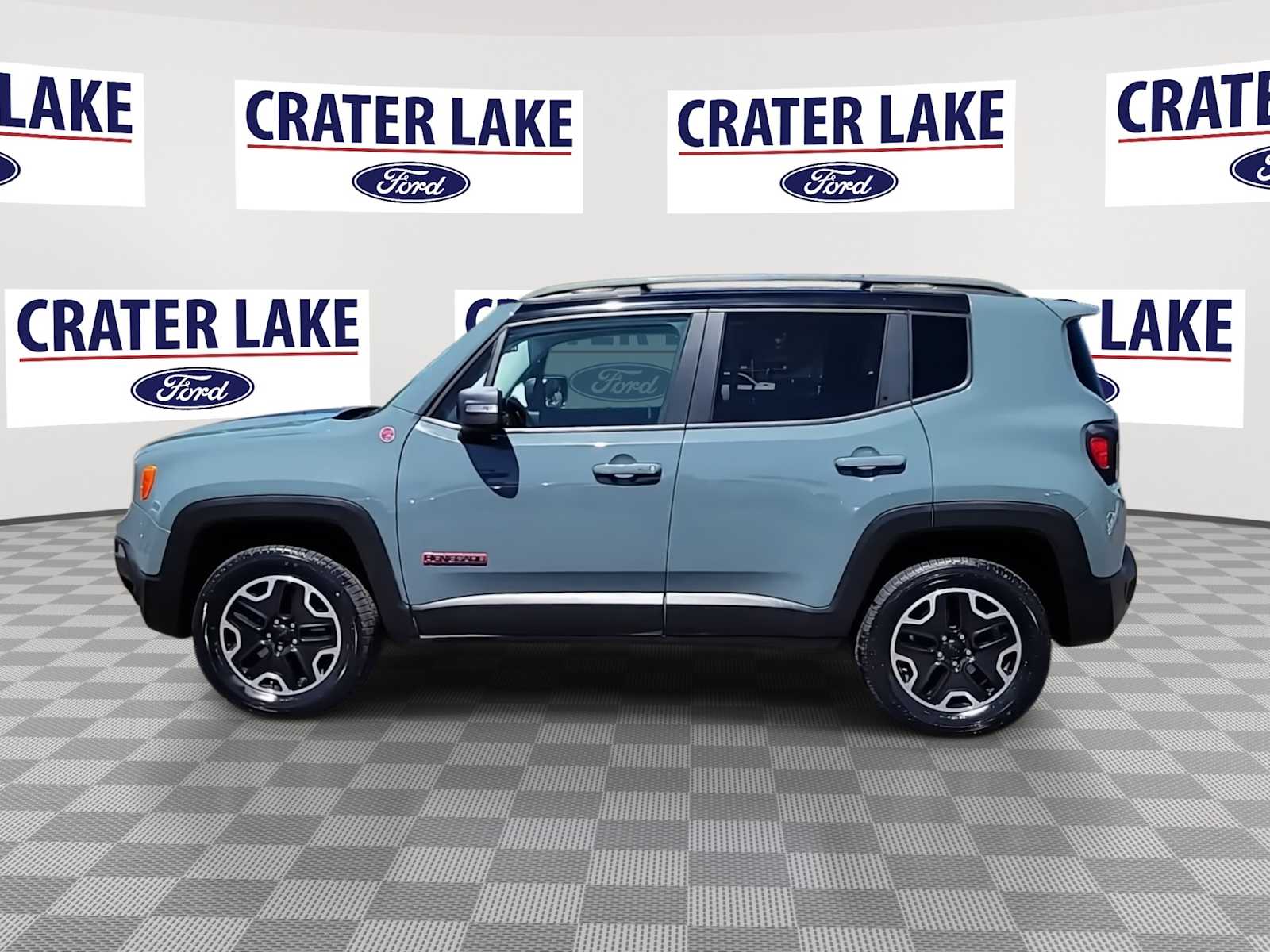 Thumbnail: 2017 Jeep Renegade - 5