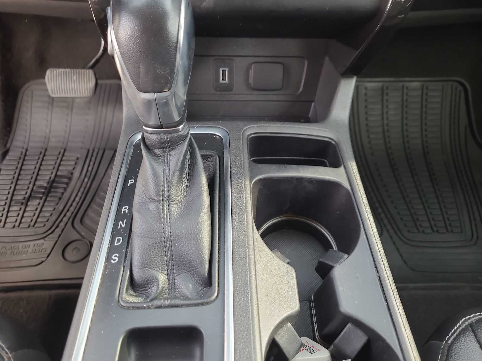 Thumbnail: 2019 Ford Escape - 24